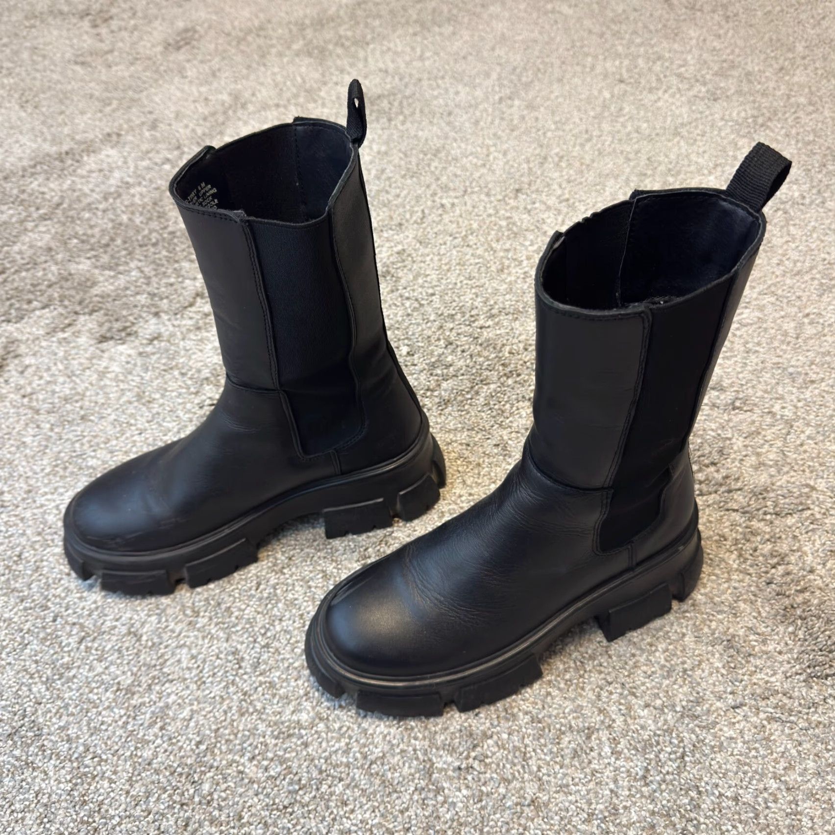 AQUA Aqua Chelsea Boots 6 Black Leather Mid Calf Chunky Platform Lug Sole Womens Shoes Size US 6 / IT 36 - 4 Thumbnail