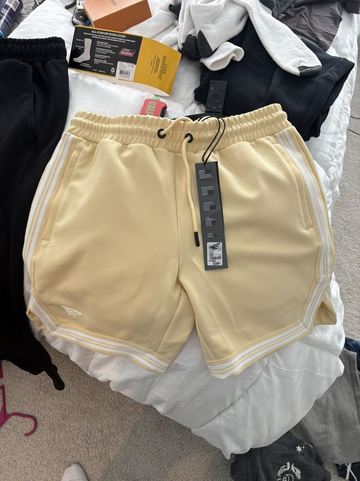 Paper Planes Brand new paper planes shorts size medium Size US 33 - 1 Thumbnail