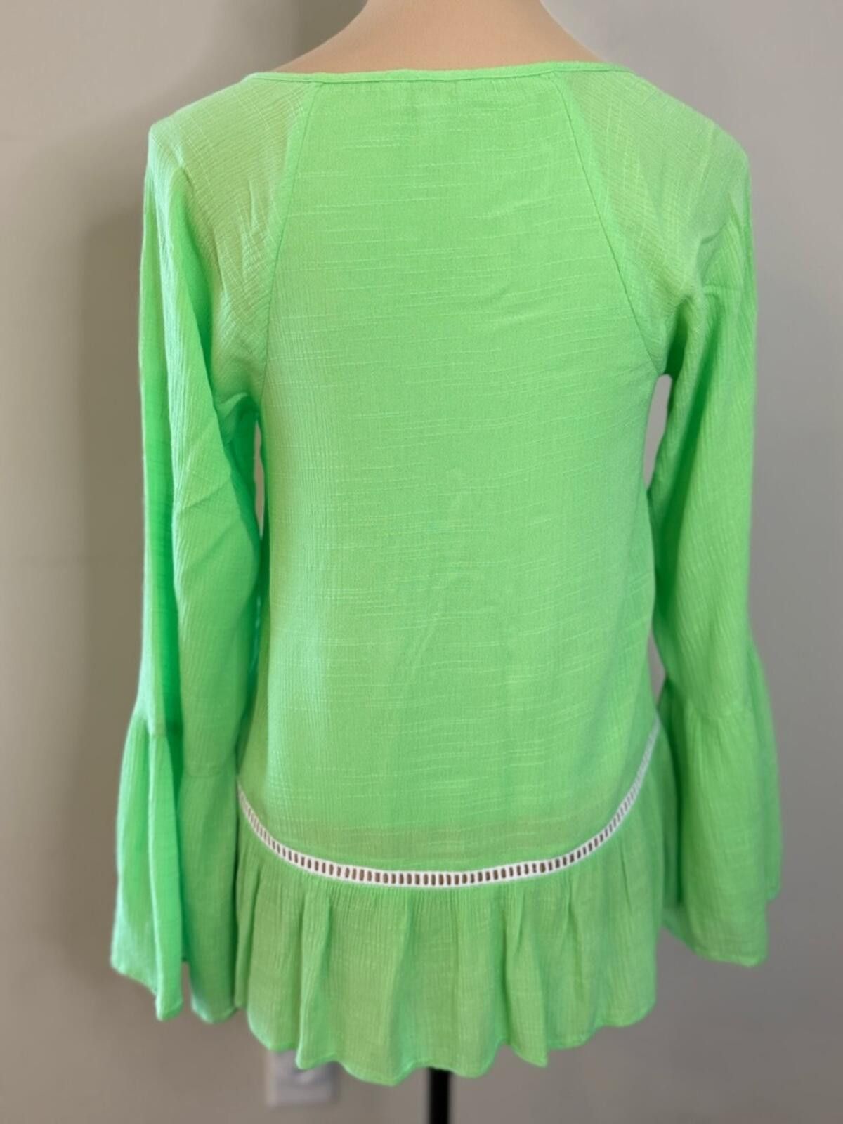 Other Lilly Pulitzer green tunic top white lace ruffled hem SZ XXS Size XXS / US 00 / IT 34 - 4 Thumbnail