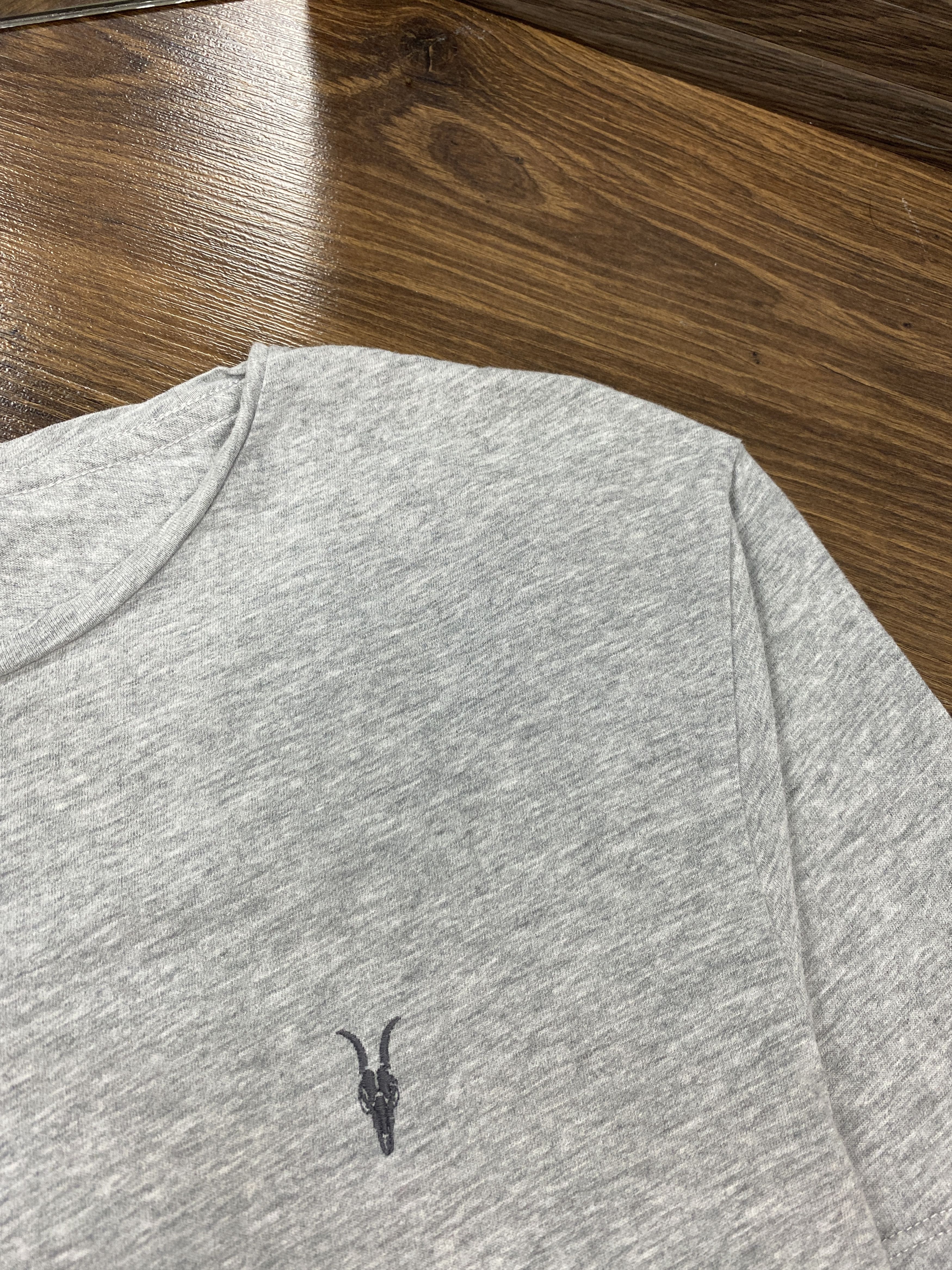 Allsaints Allsaints vintage crew neck t-shirt y2k Size US S / EU 44-46 / 1 - 3 Thumbnail