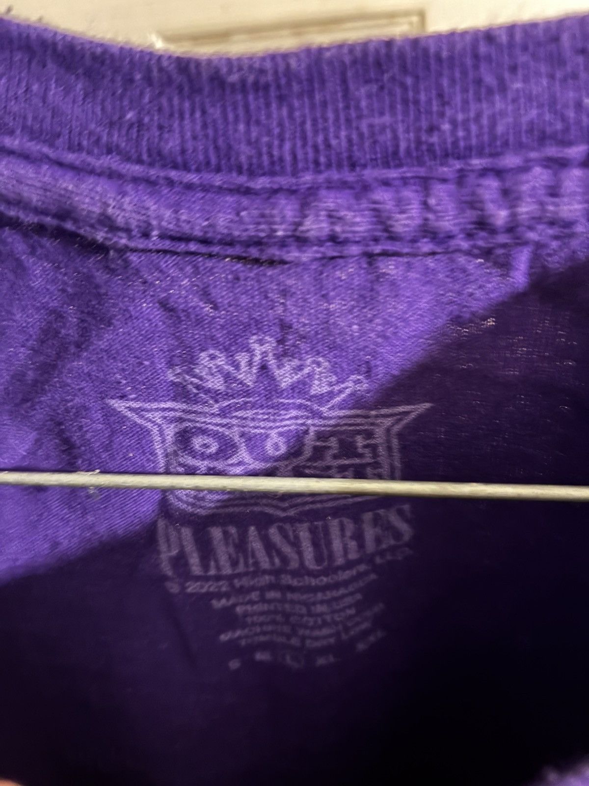 Outkast × Pleasures Pleasures x Outkast Tee Size US L / EU 52-54 / 3 - 5 Thumbnail