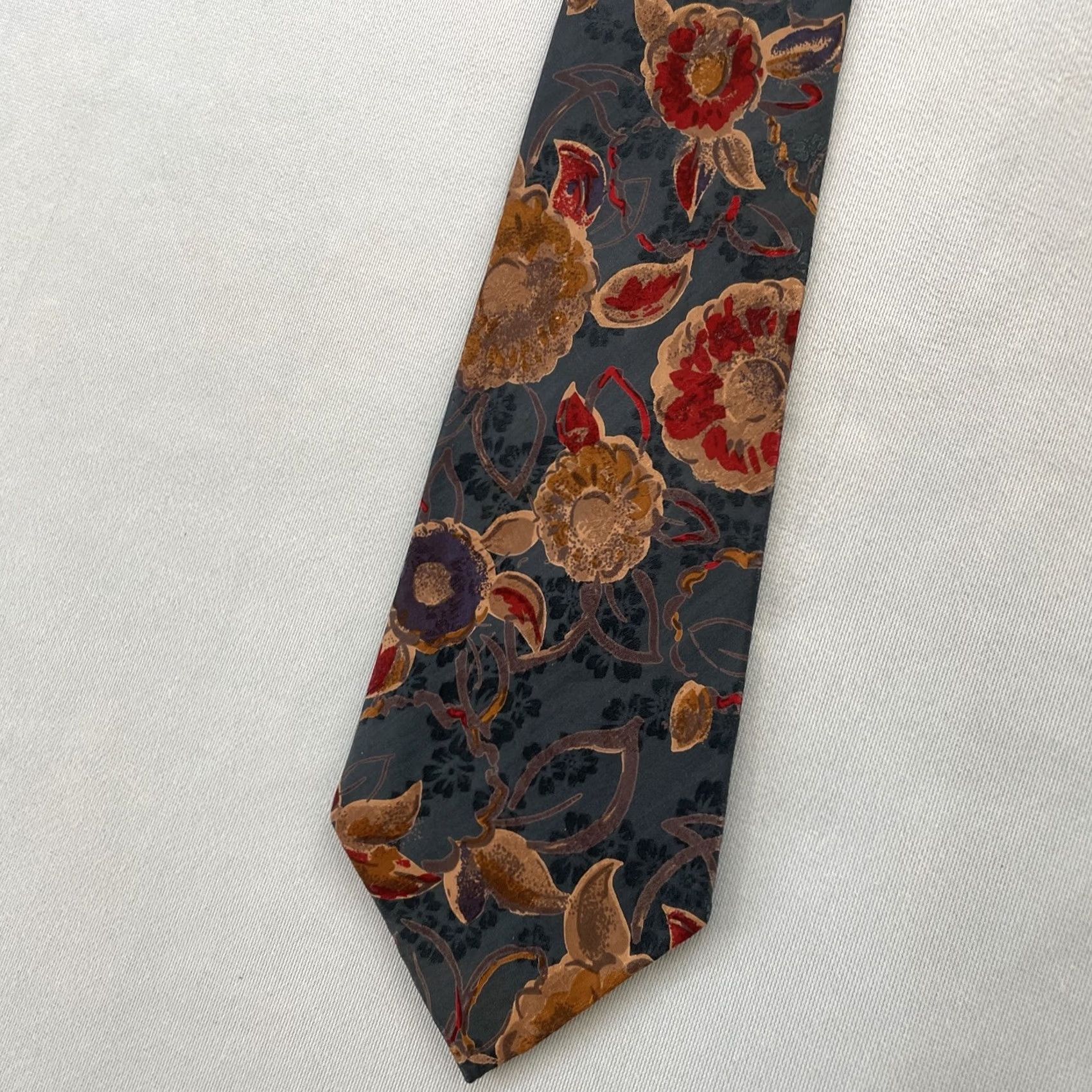 Vintage vtg 90s Silk Tie Hand Made Shiny Foulard Baroque Mob Boss Floral Blue Cream 4x58 Necktie Mens Vintage Designer Silk Capstone Size ONE SIZE - 3 Thumbnail