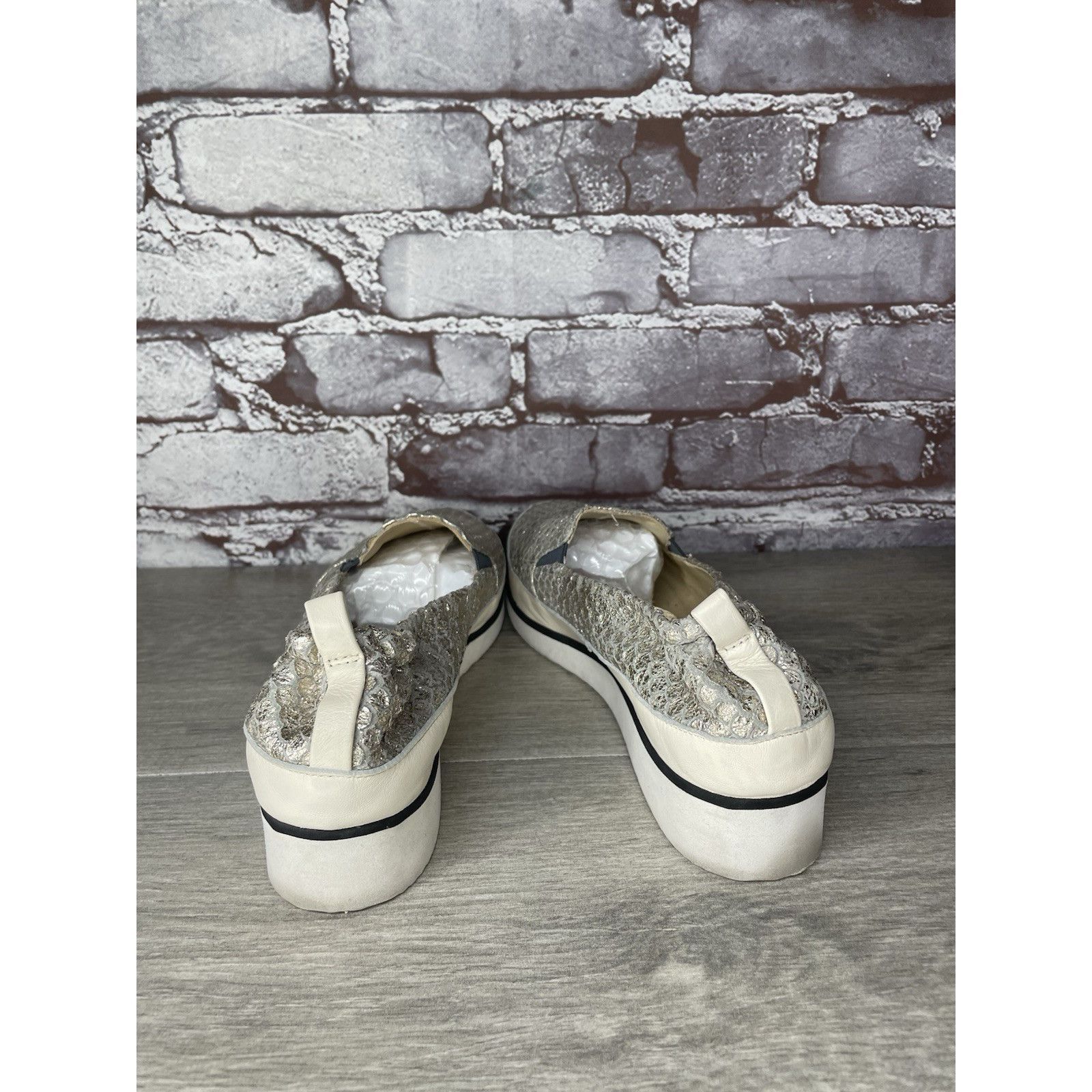 Ron White Ron Niki Silver Leather Snake Print Slip On Wedge Shoes Wome Size US 7.5 / IT 37.5 - 5 Thumbnail