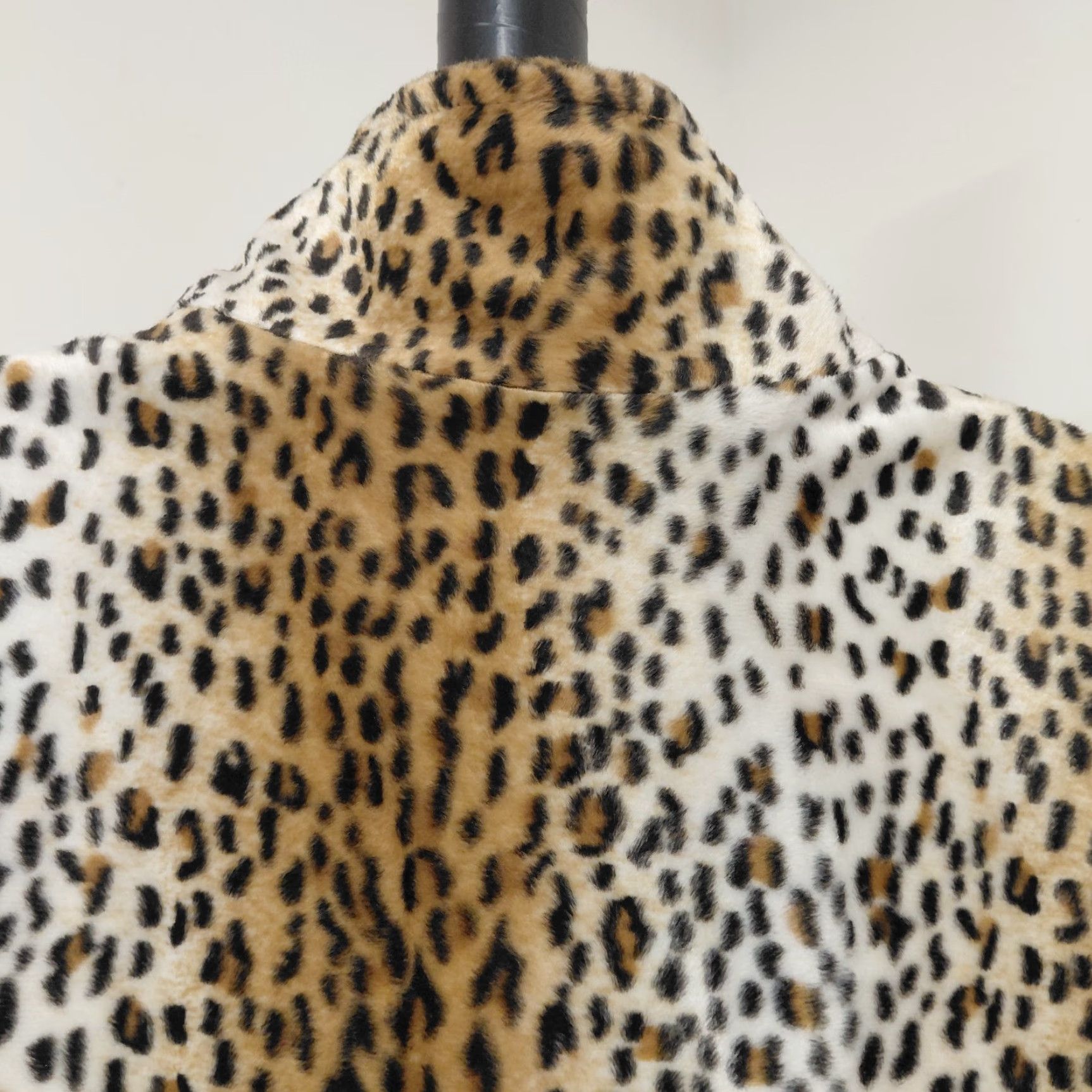 Jordan Brand Jordan Vest Womens XL Brown Leopard Print Full Zip Sleeveless Animal Pocket Vest Multicolor Leopard Pattern Womens Jordan Vest Size XL / US 12-14 / IT 48-50 - 7 Thumbnail