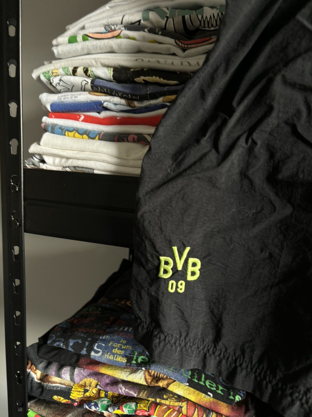 Nike VTG 90’s Nike premier Borussia BVB nylon vintage shorts Size US 38 / EU 54 - 3 Thumbnail