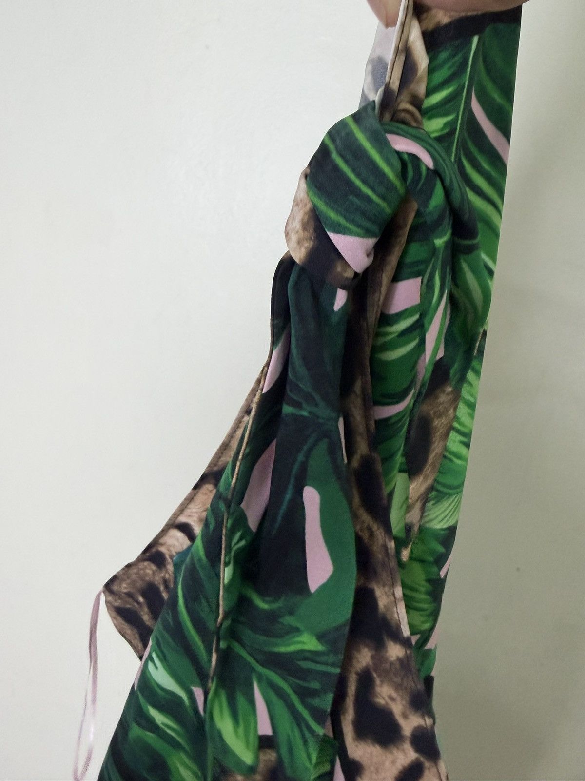 Dolce & Gabbana Dolce & Gabbana Tropical Jungle Print One-Shoulder Dress Size S / US 4 / IT 40 - 7 Thumbnail