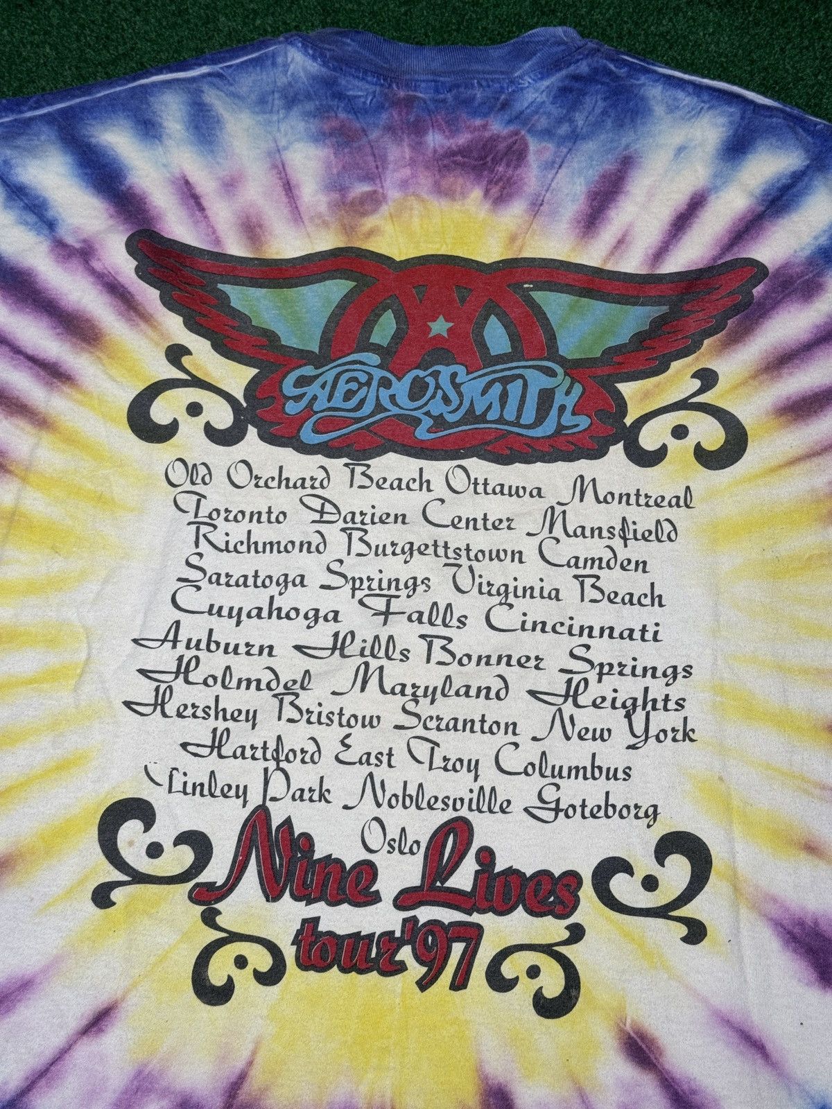 Vintage Vintage 90s Aerosmith Nine Lives RARE Tie Dye XL T Shirt Size US XL / EU 56 / 4 - 4 Thumbnail