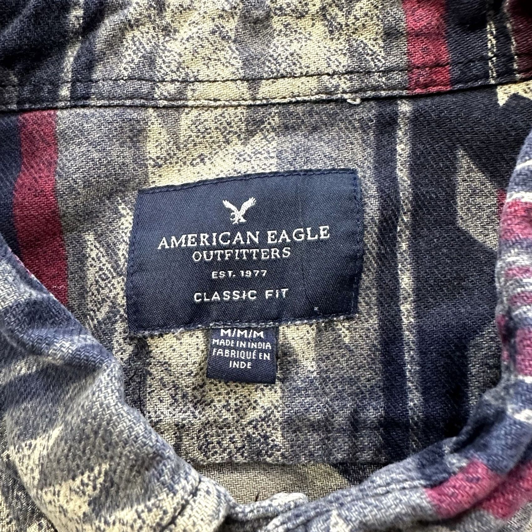 American Eagle Outfitters American Eagle Outfitters Flannel Shirt Mens M AE Classic Fit Aztec Western AOP Button Down Size US M / EU 48-50 / 2 - 3 Thumbnail