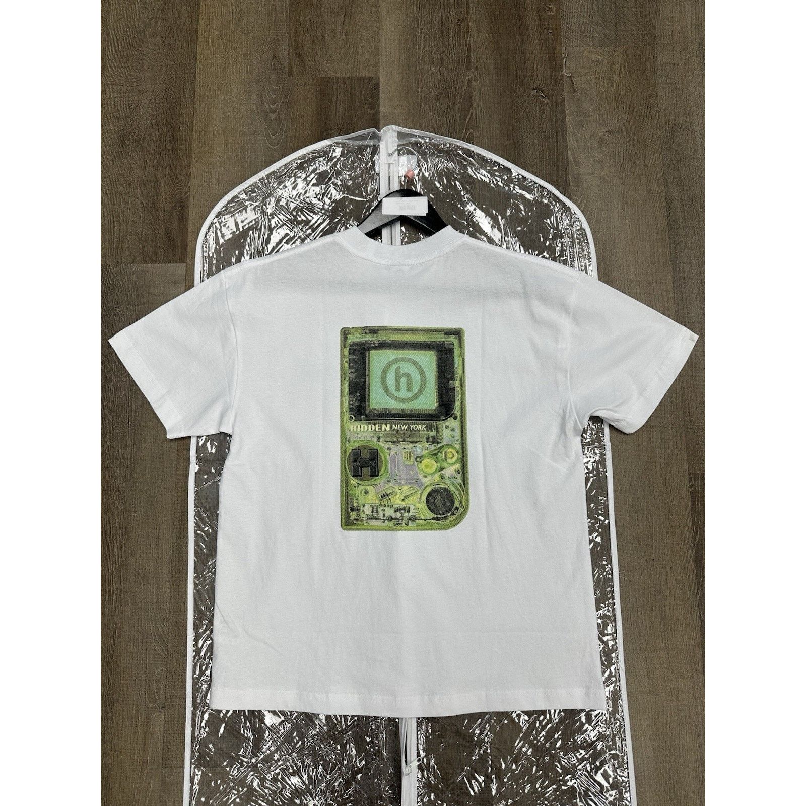 HIDDEN Size Small - Hidden NY Gameboy T-Shirt White Size US S / EU 44-46 / 1 - 3 Thumbnail