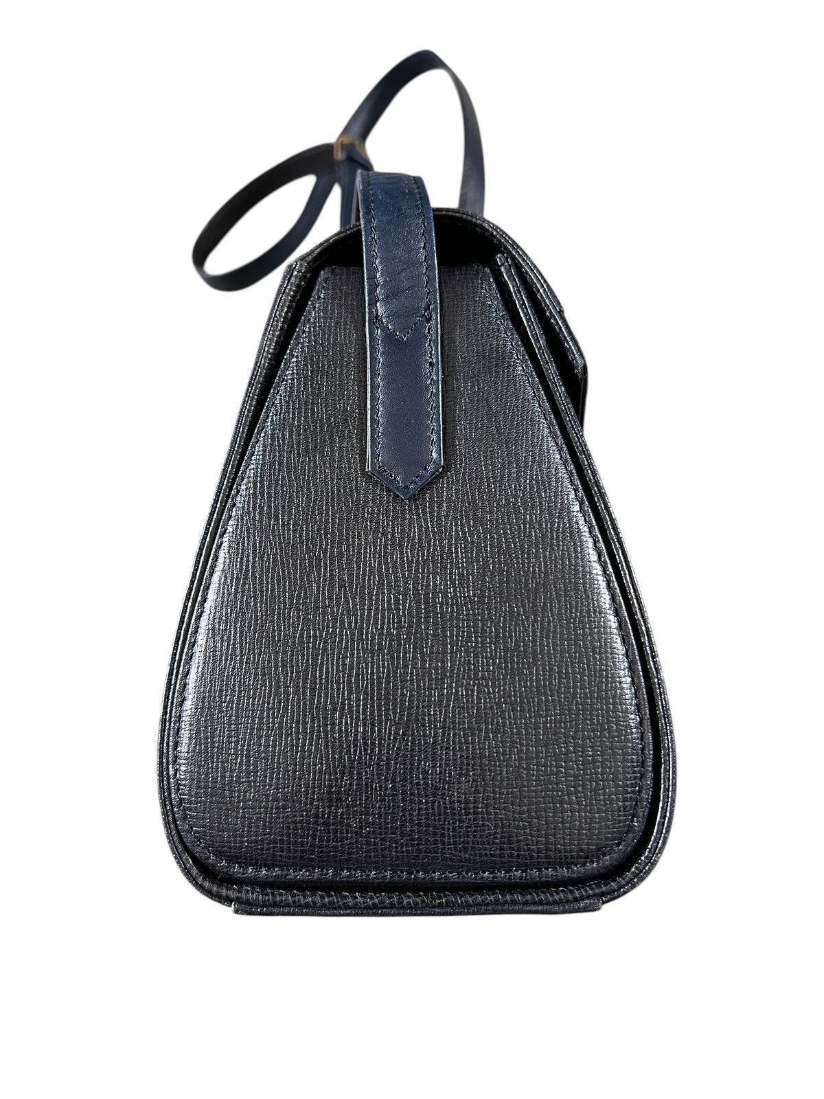 Givenchy 1980 Givenchy Leather Sling Bag Size ONE SIZE - 9 Thumbnail