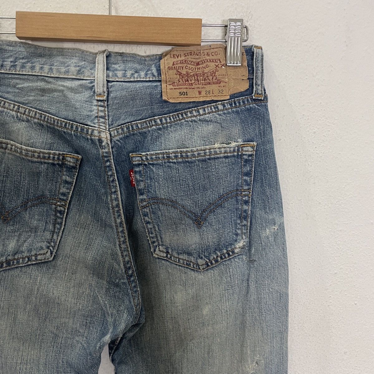 Levi's Vintage Levis 501 Distressed Denim Jeans Size US 27 - 8 Thumbnail