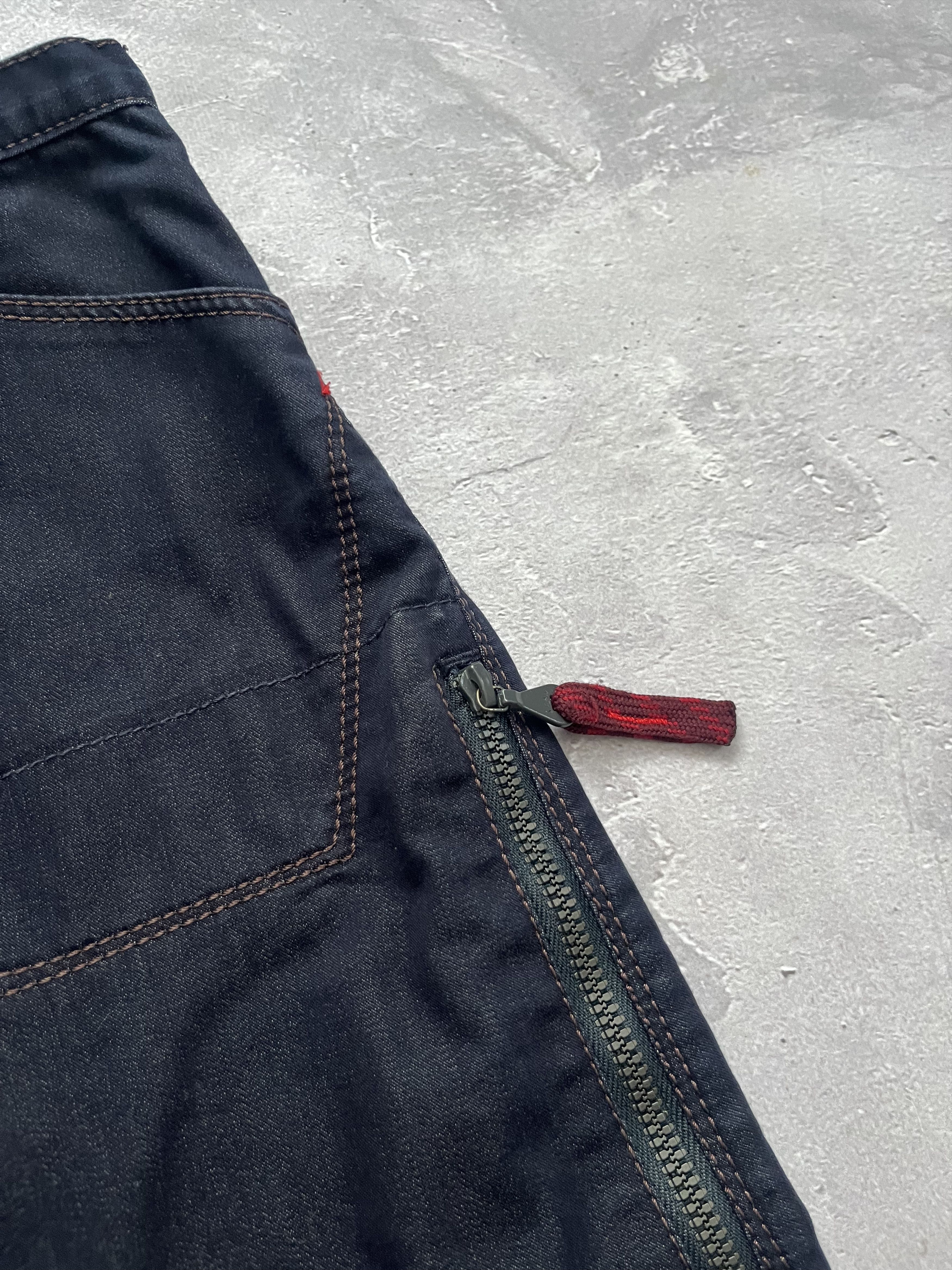 Marithe + Francois Girbaud Marithe Francois Girbaud Utility Mini Skirt Zip Side Pockets Size 27" / US 4 / IT 40 - 6 Thumbnail