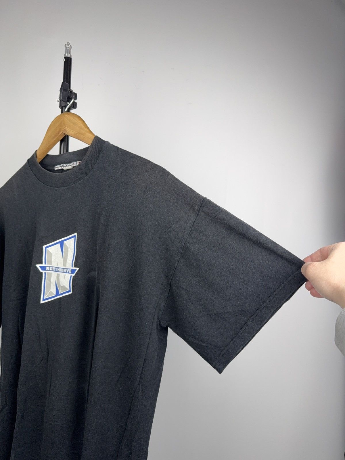 Vintage 90s Retro Vintage Northwave Snowboards Logo Rare T-Shirt Y2K Size US L / EU 52-54 / 3 - 7 Thumbnail