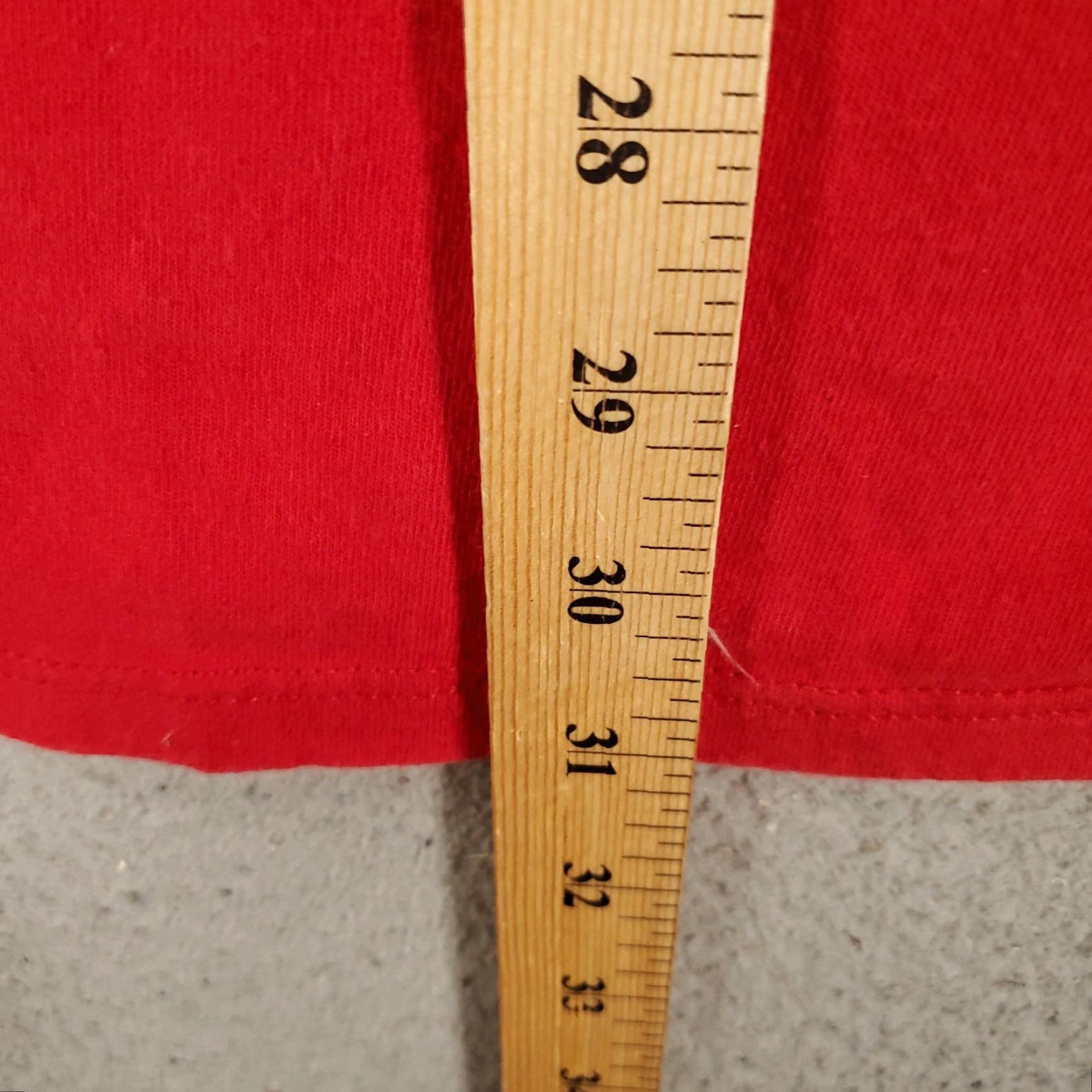 Vintage VINTAGE Looney Tunes Daffy Duck ARKANTHAW Red Cotton Knit Crew Neck T-Shirt XL Men Short Sleeve Graphic Print - Front Size US XL / EU 56 / 4 - 6 Thumbnail
