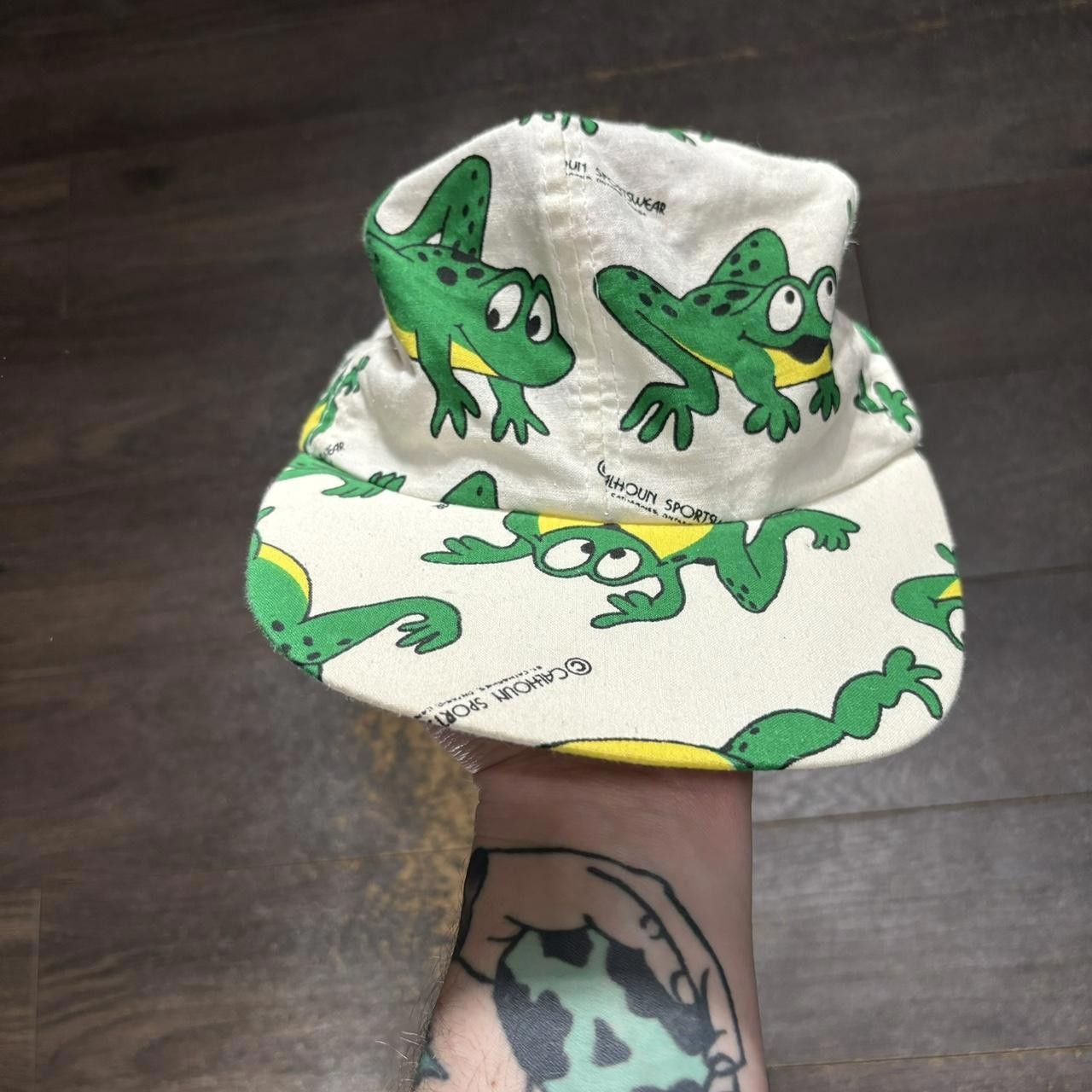 Designer Vintage Calhoun Sports Loud Hats Frog Hat 90s Size ONE SIZE - 1 Thumbnail