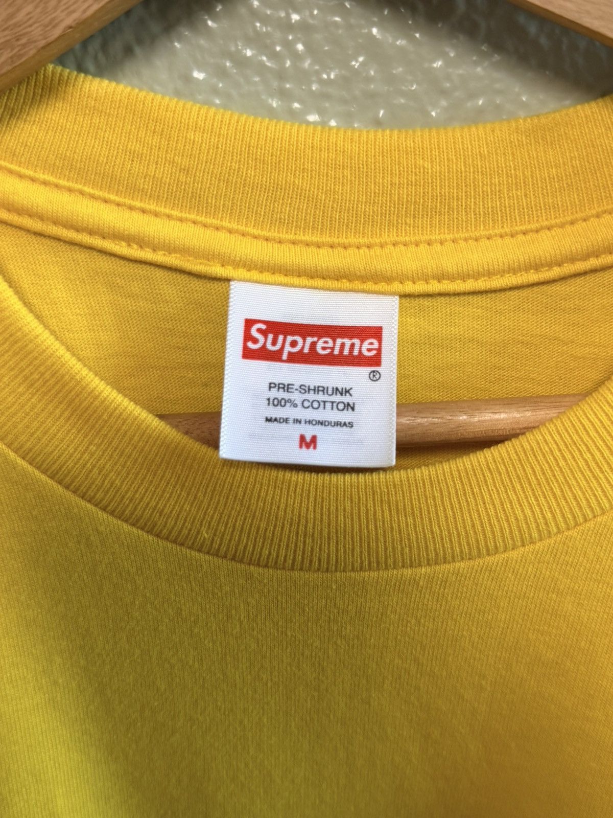 Supreme Supreme Size US M / EU 48-50 / 2 - 2 Thumbnail