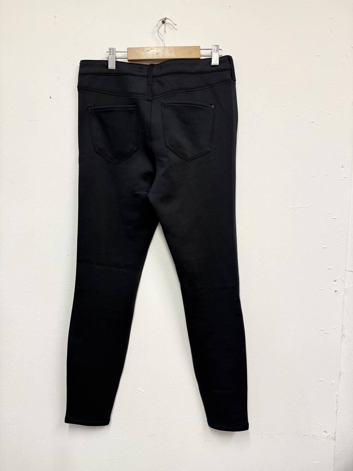 River Island River Island Women's Black Skinny Jeans Size 32" / US 10 / IT 46 - 2 Thumbnail