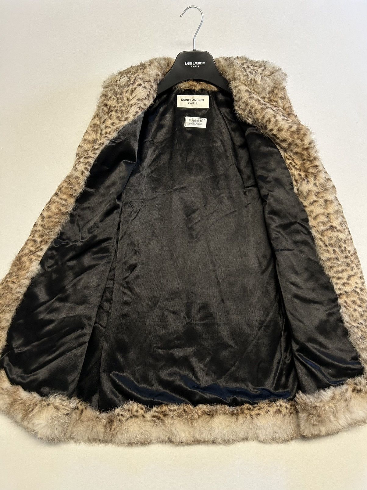 Saint Laurent Paris SS2020 1/1 sample leopard fur coat Size US M / EU 48-50 / 2 - 6 Thumbnail