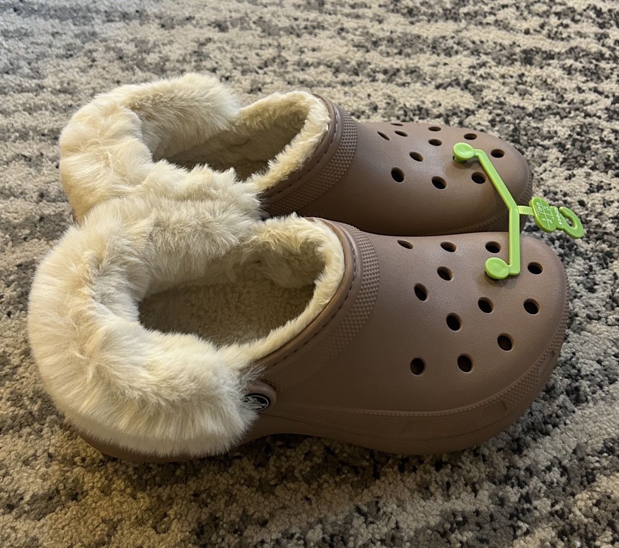 Crocs Crocs Classic Platform Fuzz Lined Clog Latte W11 M9 Size US 11 / IT 41 - 3 Thumbnail