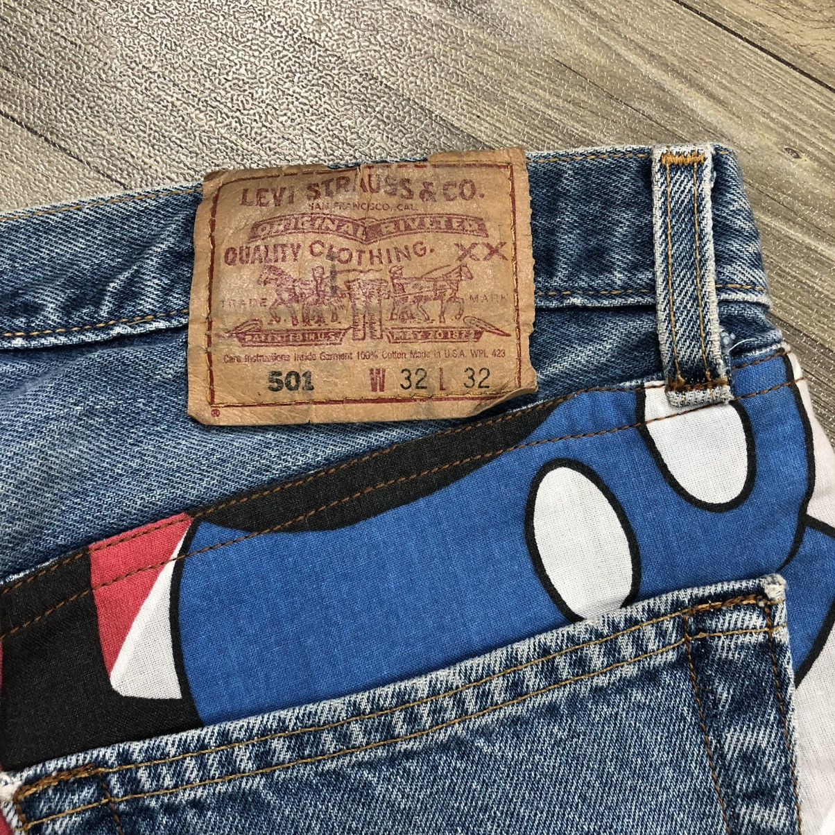 Levi's Vintage Clothing 🇺🇸90’s Levis 501 Distressed Cartoon Mickey Mouse Rework Jeans Size US 32 / EU 48 - 6 Thumbnail