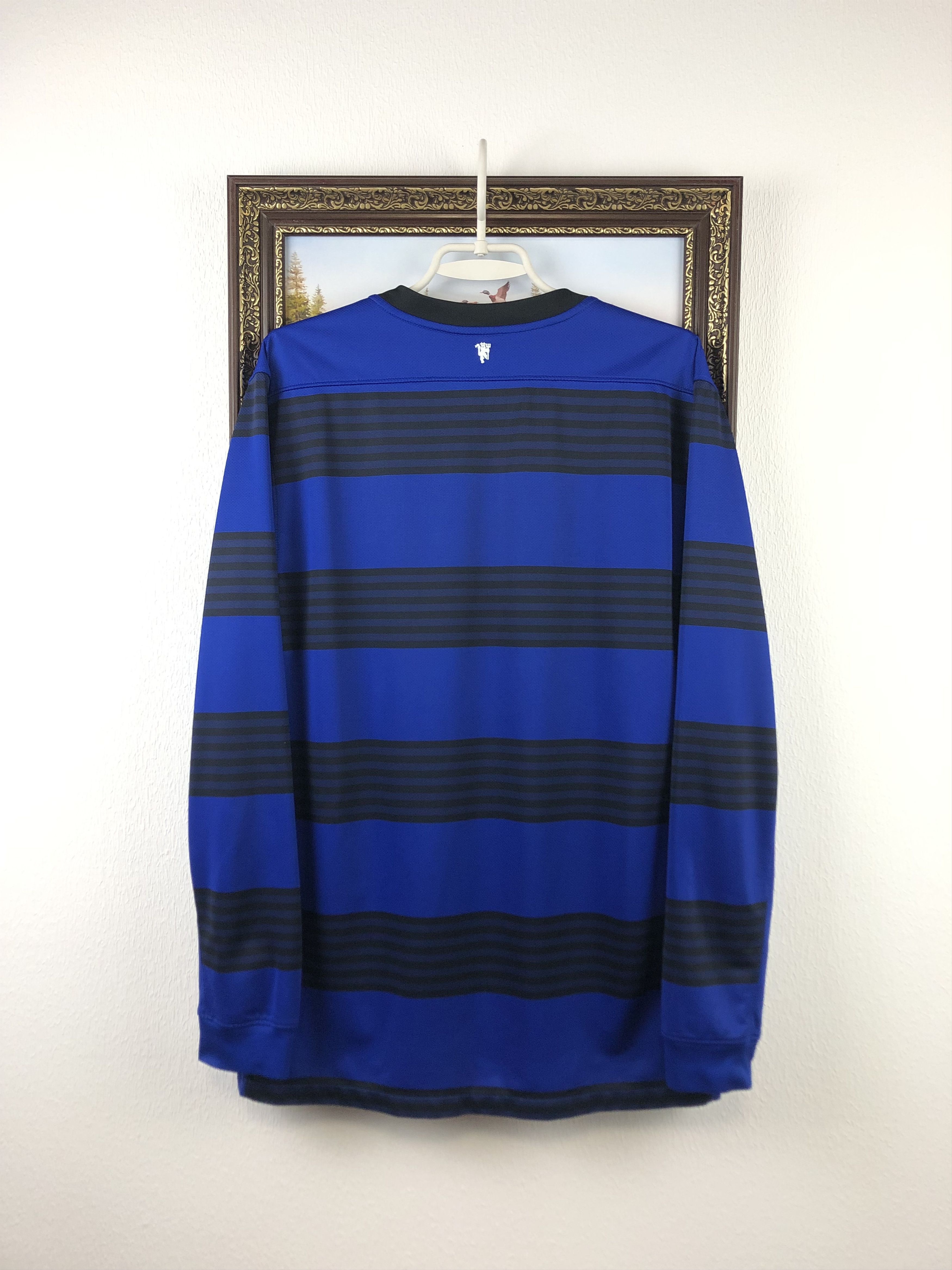 Nike × Vintage Manchester United shirt 2011 Soccer Nike Long Sleeve Jersey Size US L / EU 52-54 / 3 - 16 Thumbnail