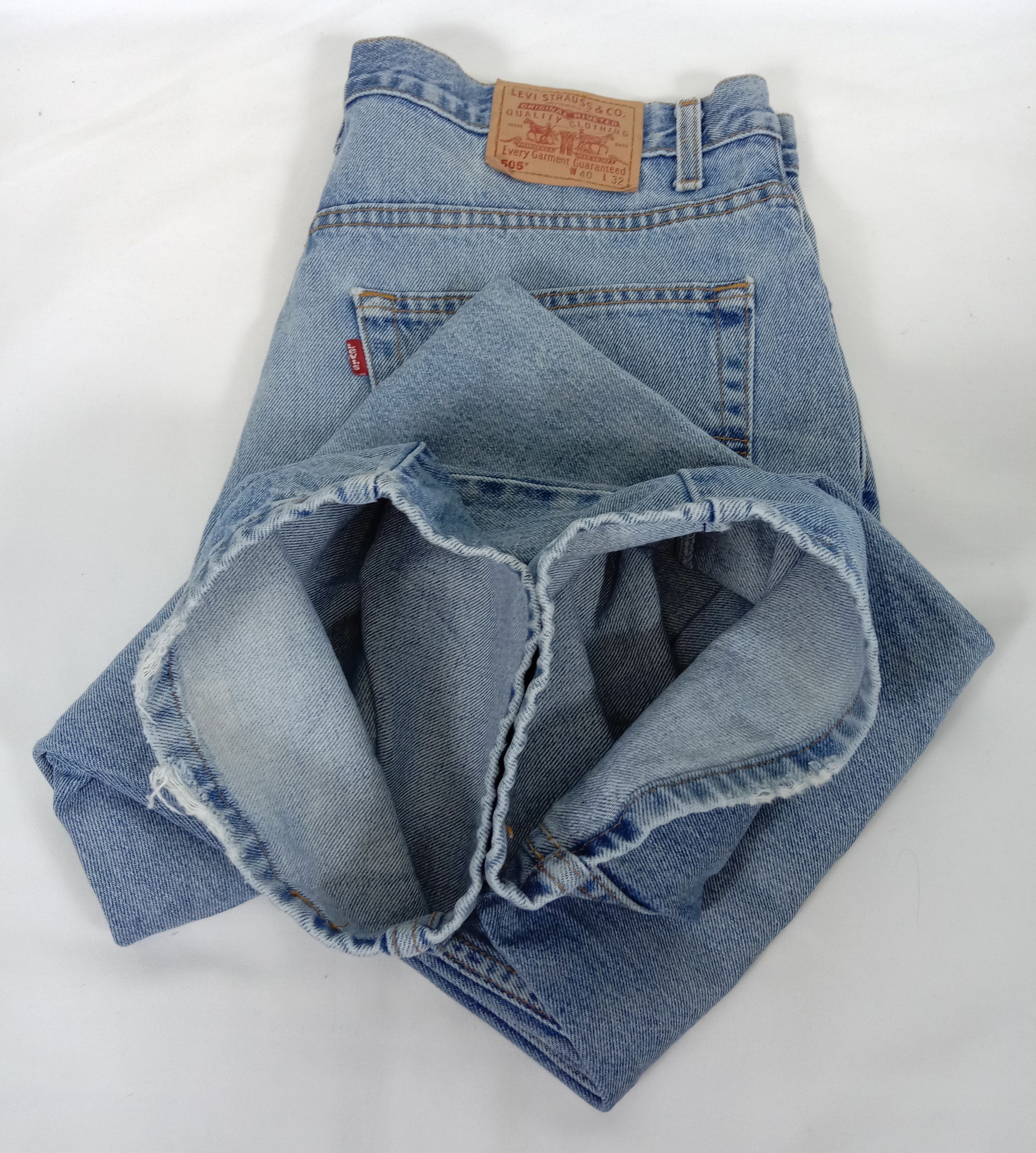 Levi's Vintage Levi's 505 Jeans Light Wash Straight Fit Denim Size US 40 / EU 56 - 16 Thumbnail