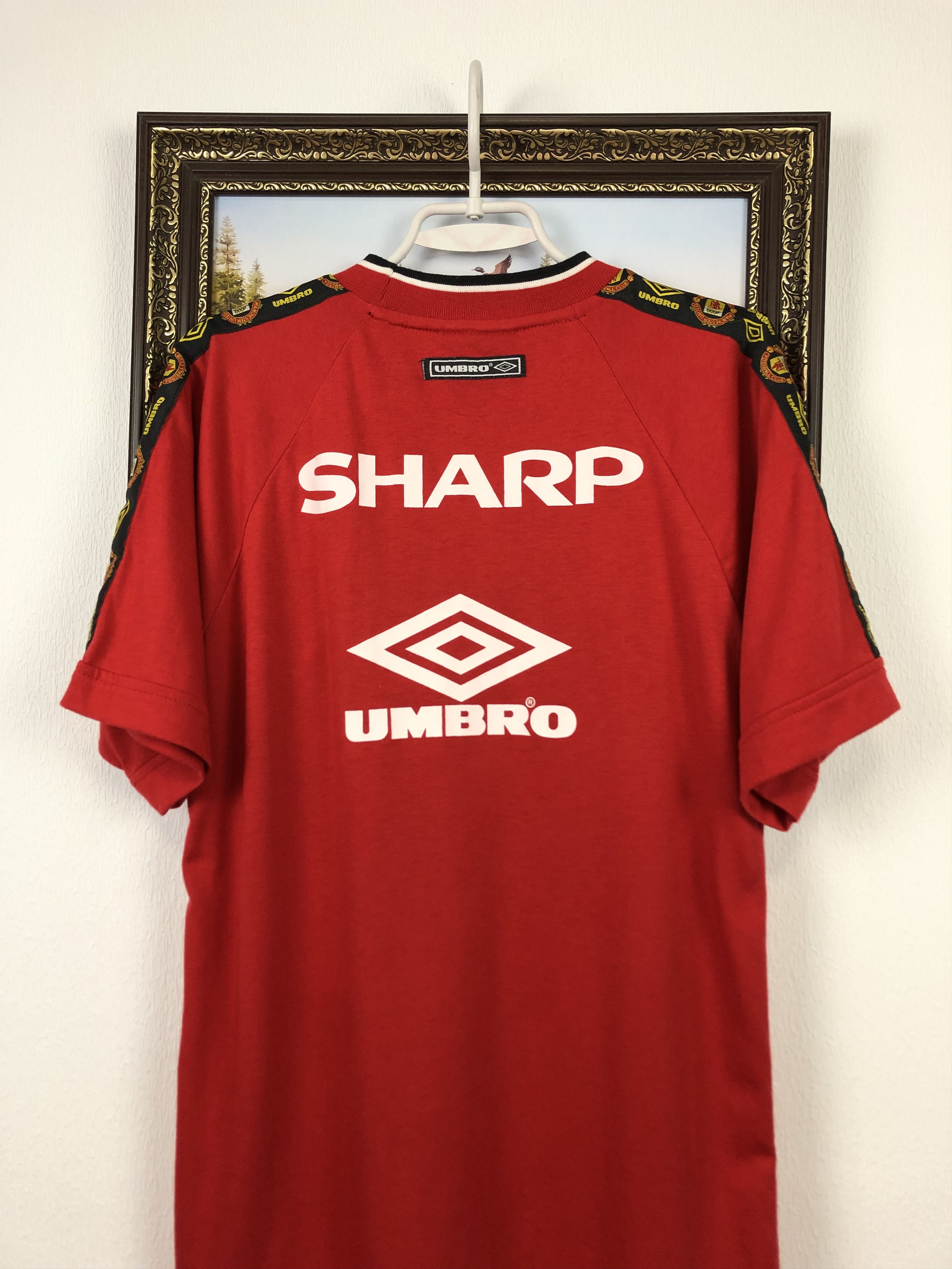 Vintage Vintage Manchester United Football Shirt Train Soccer Jersey Size US S / EU 44-46 / 1 - 11 Thumbnail