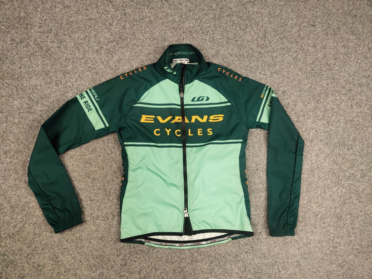 Other louis garneau sports evans cycling Long Sleeve Jersey Size US S / EU 44-46 / 1 - 11 Thumbnail