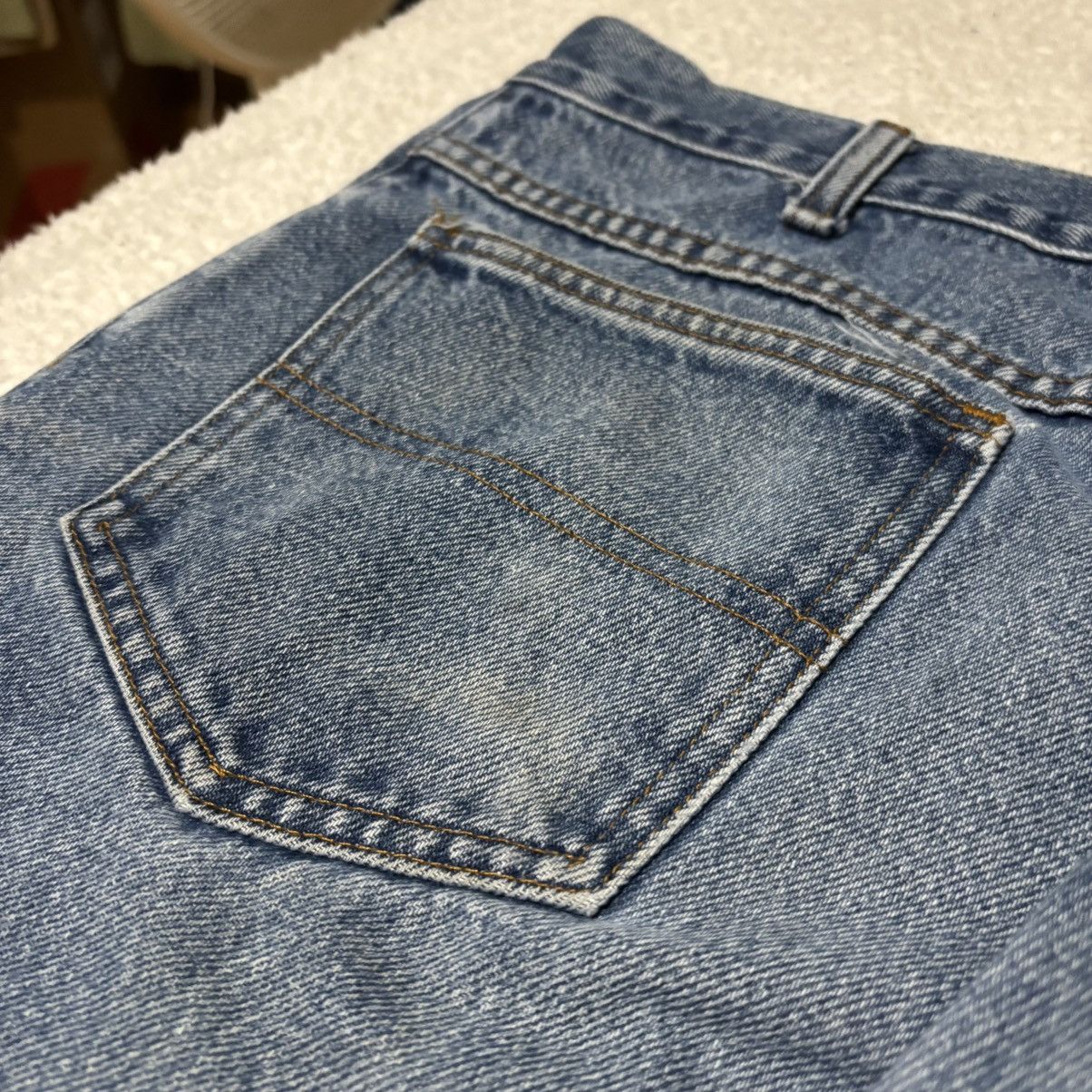 Vintage Vintage 90s Faded Midwash Blue Straight Leg Denim Jeans Size US 36 / EU 52 - 8 Thumbnail