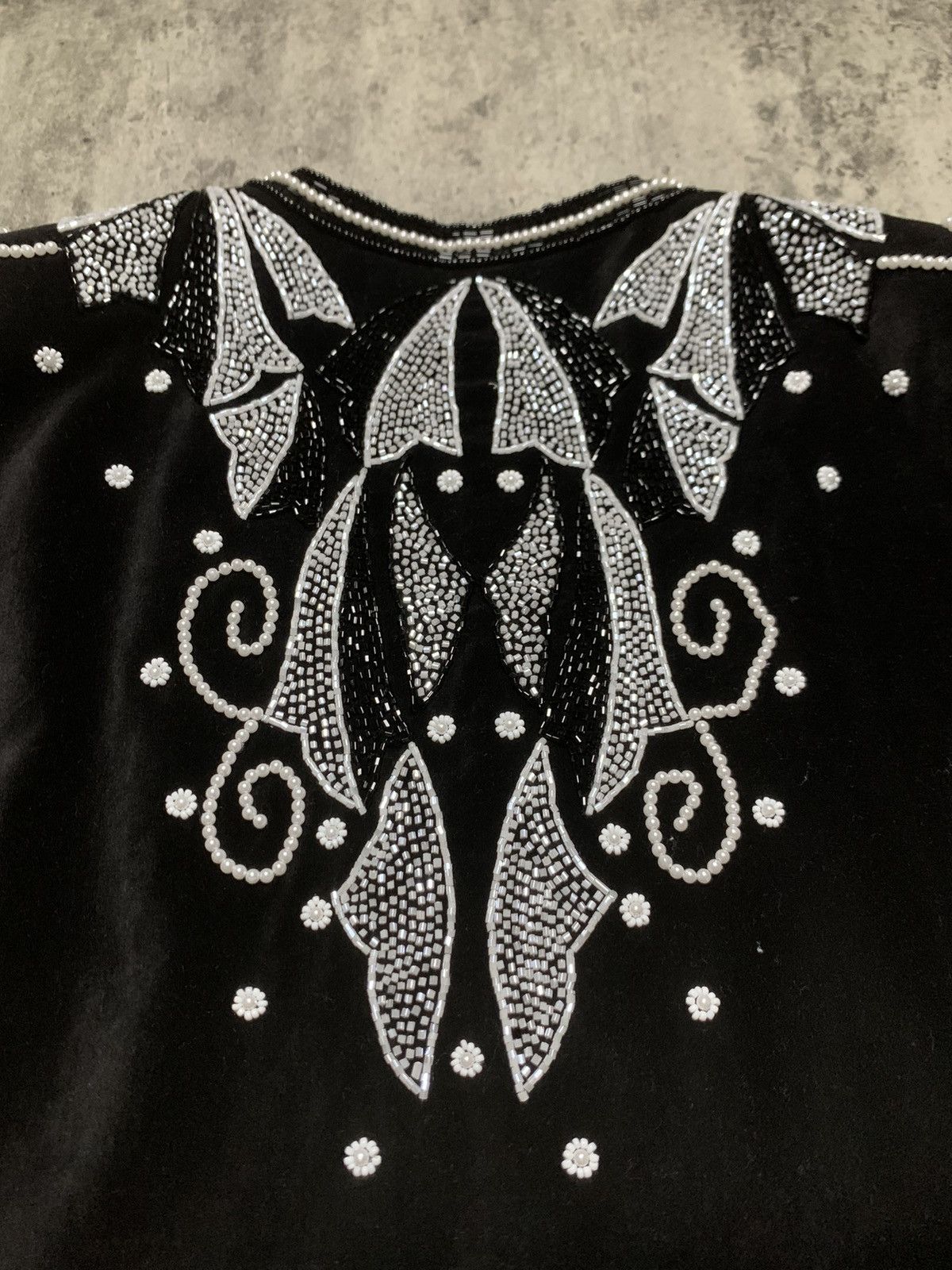 Paoloni Vintage 90s Franca V Paoloni Velvet Beaded Blazer Size M / US 6-8 / IT 42-44 - 8 Thumbnail