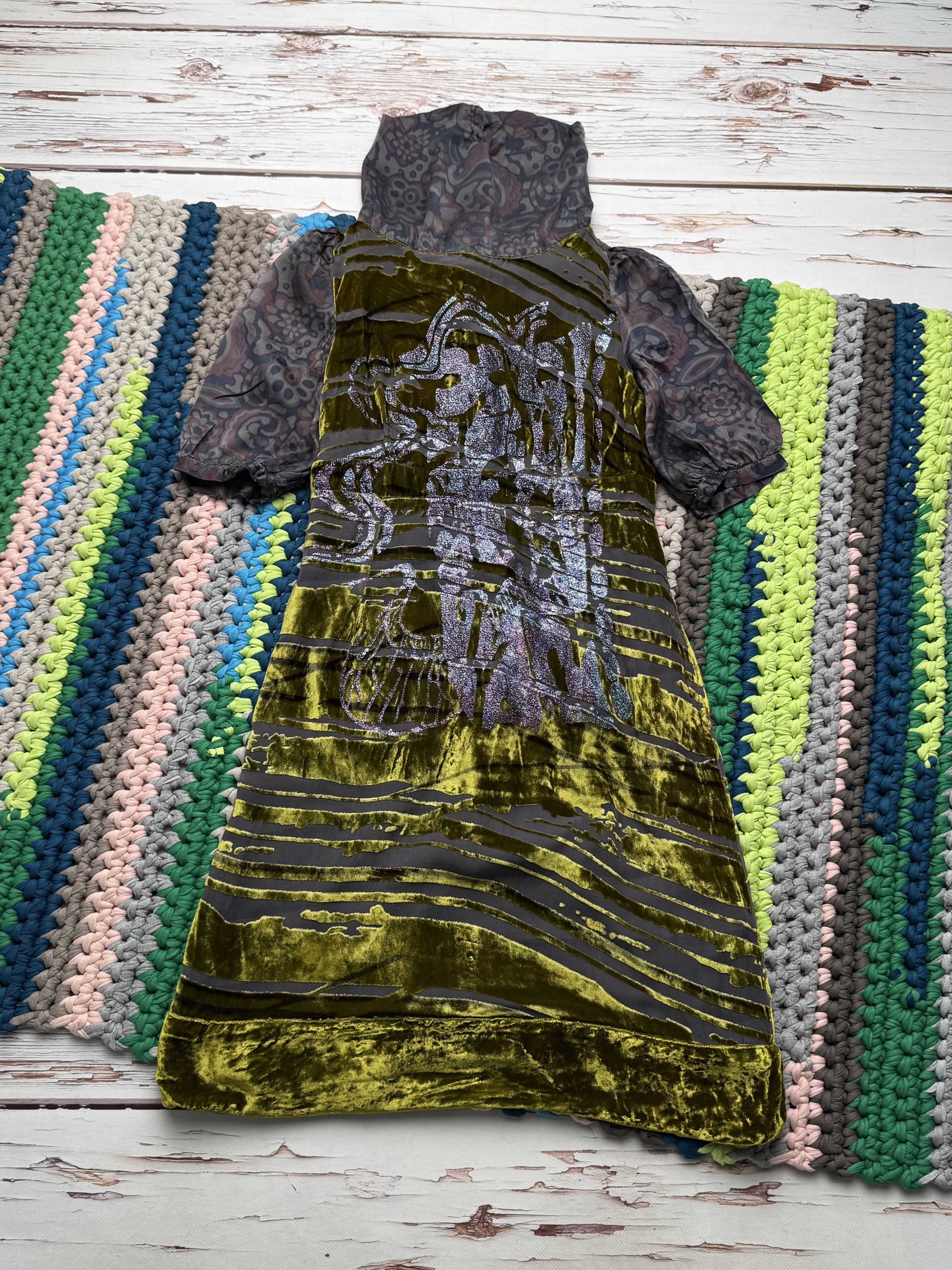 Custo Barcelona Custo Barcelona Vintage Rayon/Silk Dress (D10) Size XS / US 0-2 / IT 36-38 - 1 Thumbnail