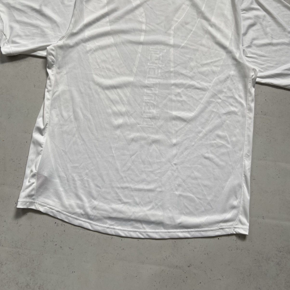 Nike Vintage Nike 90 Track T-Shirt Drill Jersey Gorpcore Y2K Size US L / EU 52-54 / 3 - 11 Thumbnail