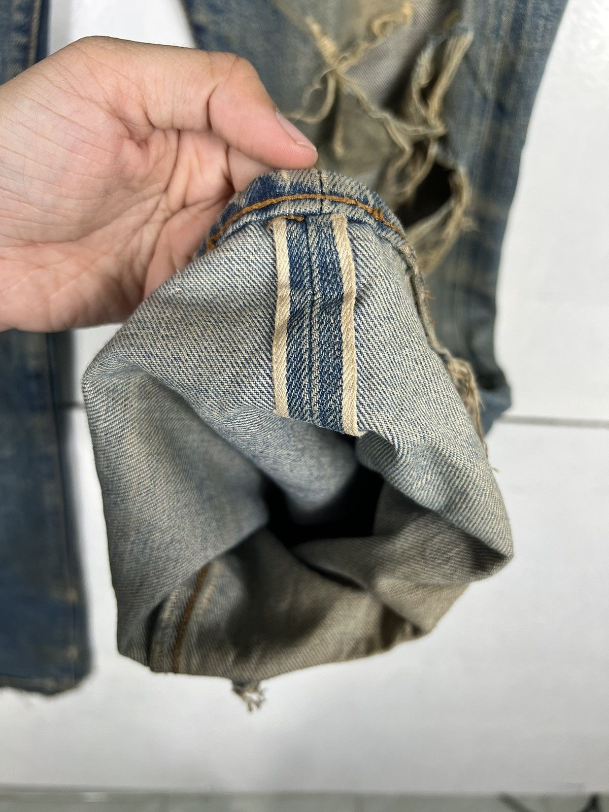 Levi's × Levi's Vintage Clothing × Vintage 🔥 90s VINTAGE LEVIS BIG E RED LINE DYED DISTRESS DENIM Size US 30 / EU 46 - 13 Thumbnail
