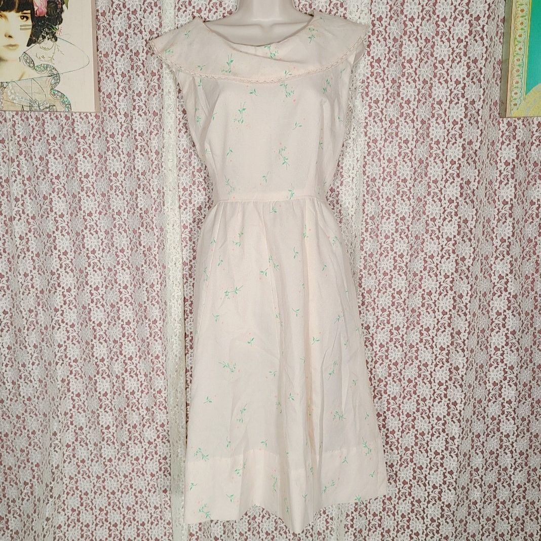 Handmade Vintage 60s handmade white floral print dress size medium Size M / US 6-8 / IT 42-44 - 1 Thumbnail