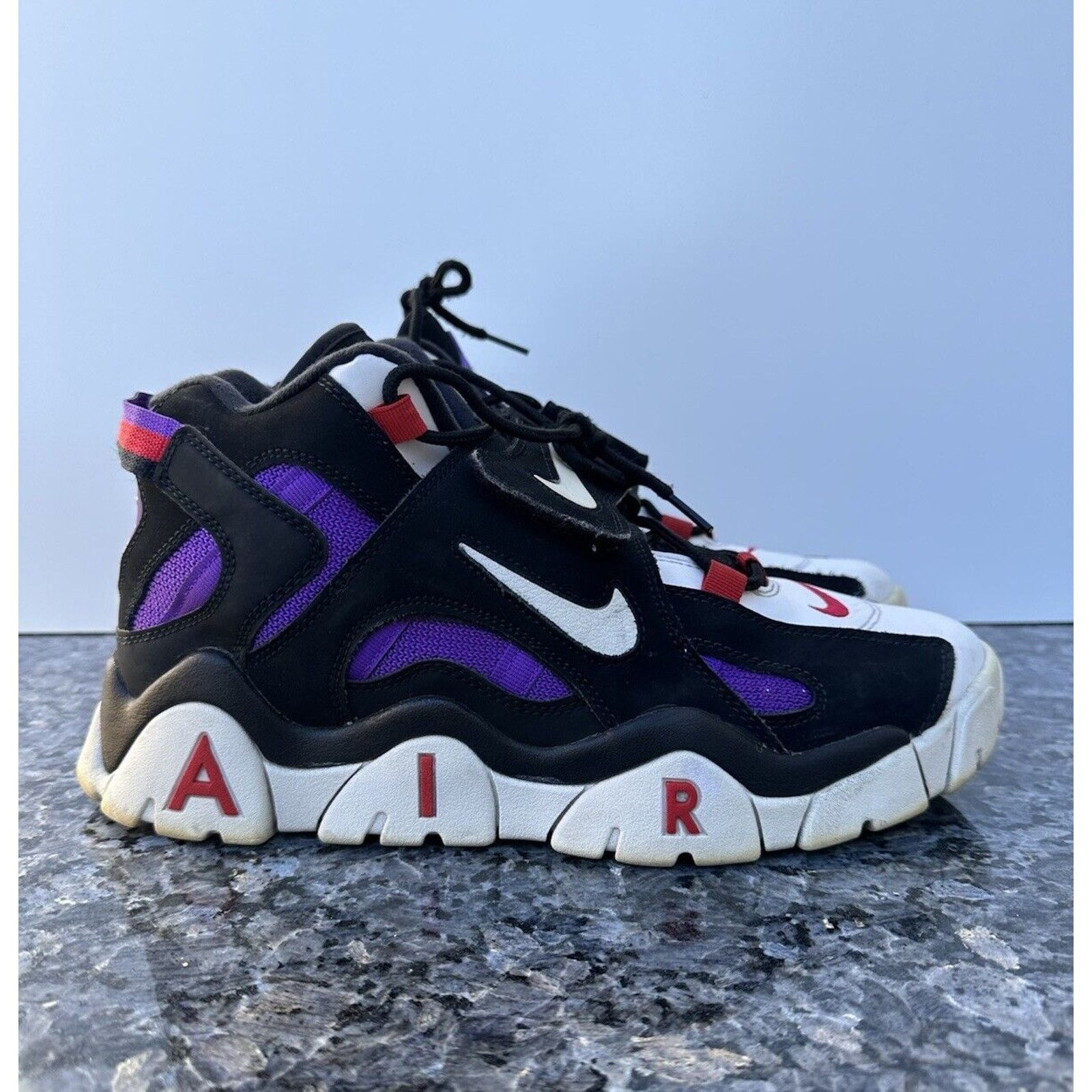 Nike Air Barrage QS Mid Raptors Hyper Grapes Men's