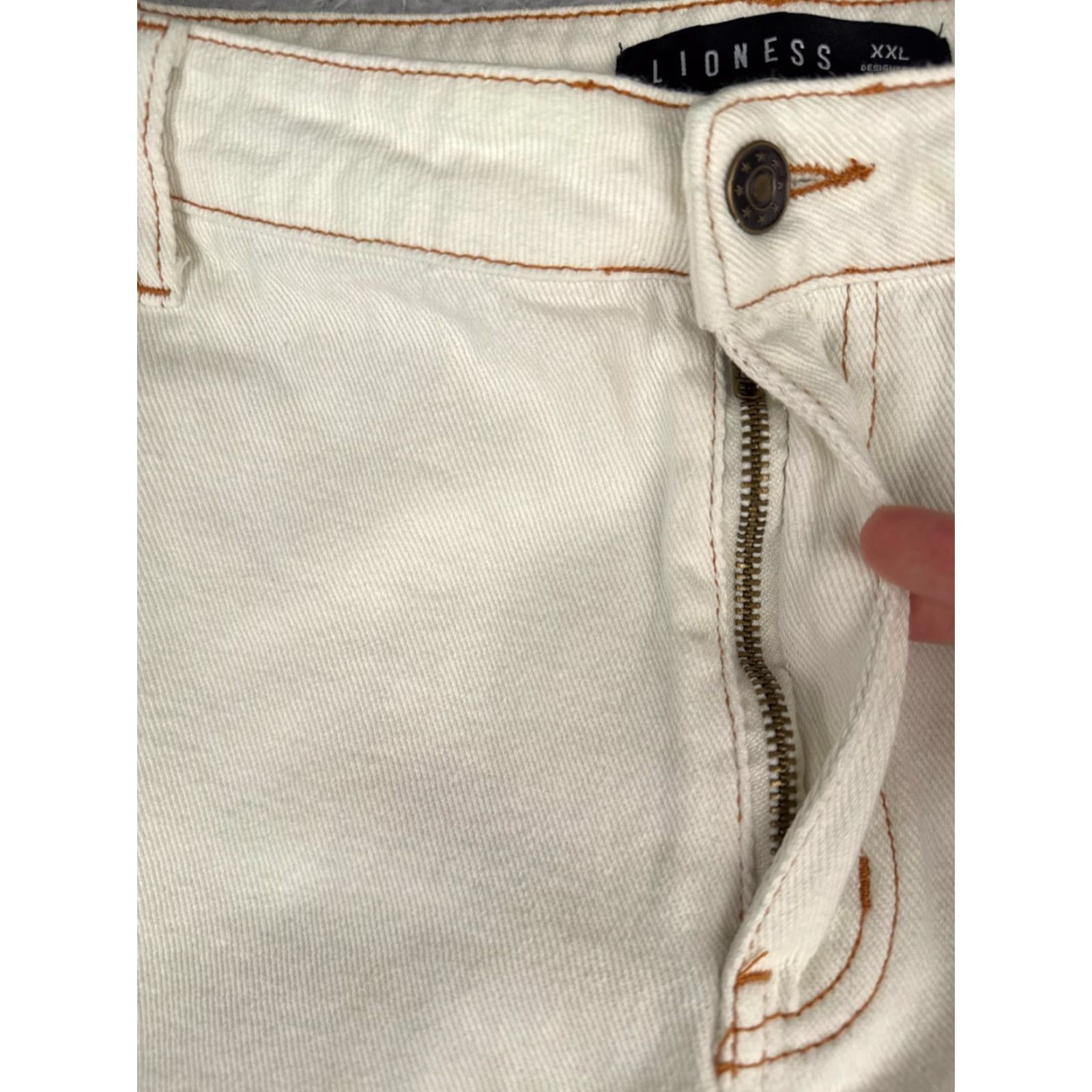 Lioness Lioness Jeans Womens 2XL White Wide-Leg 100% Cotton Mid Rise Zip Fly 36x32 Denim Distressed Logo Embroidered 5-Pocket Regular Mens Womens Size 40" / US 18 - 5 Thumbnail
