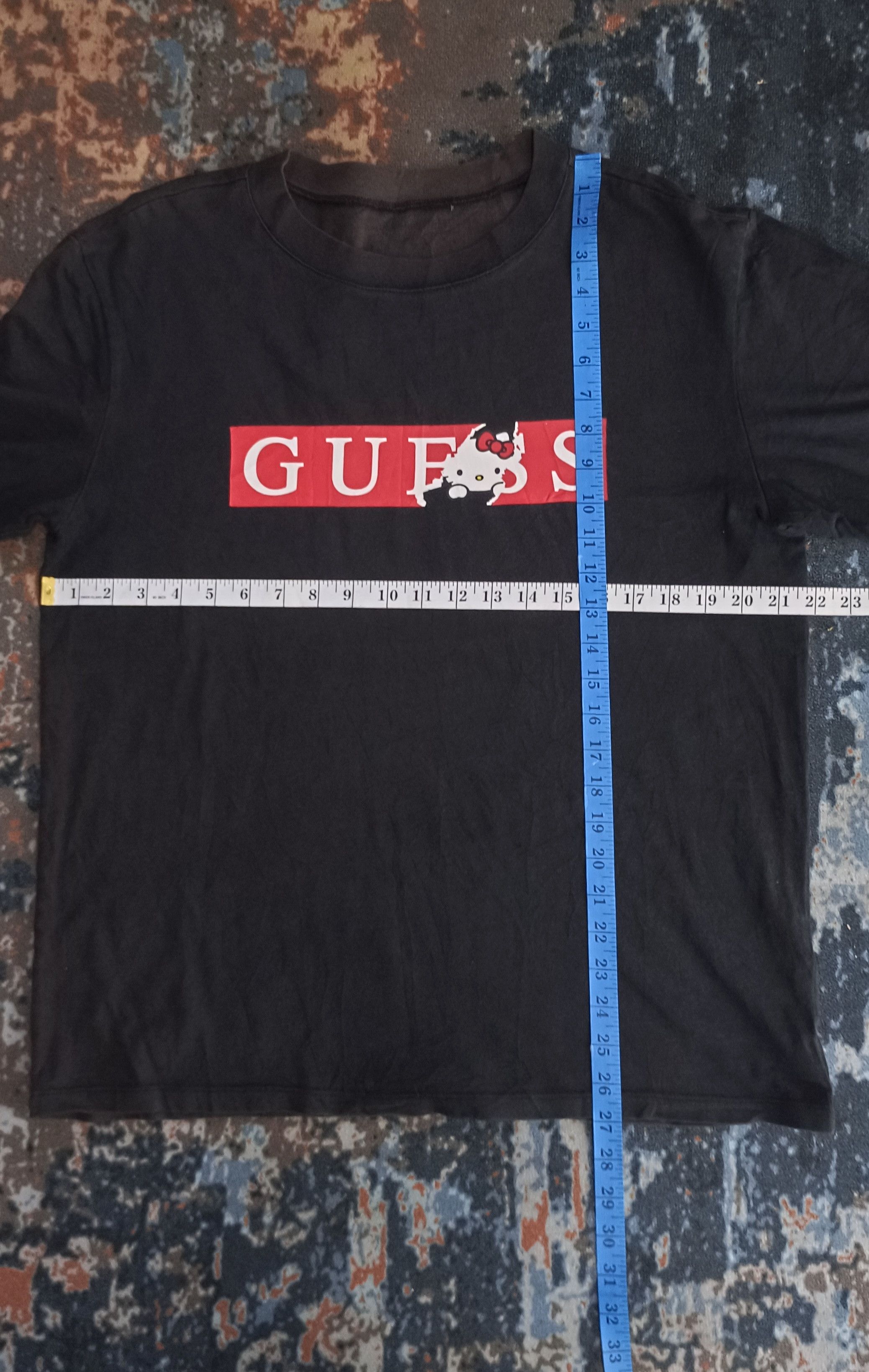 Guess Japanese Collabrate Hello Kitty Short Sleeve Shirt