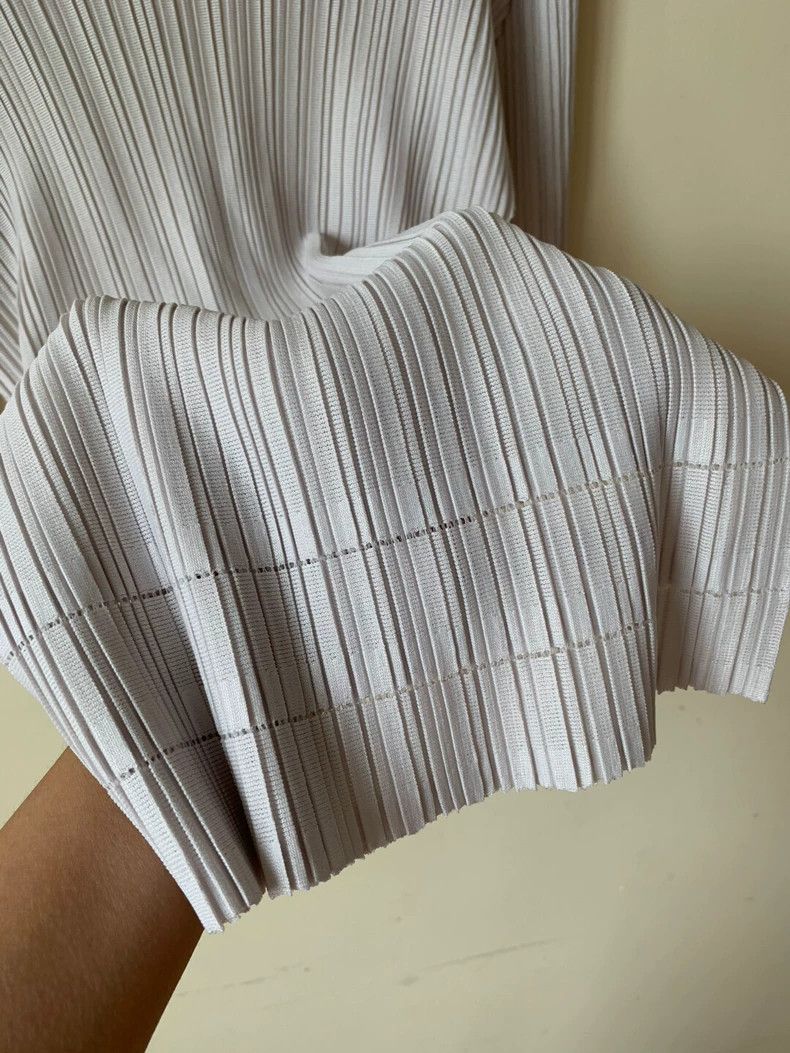 Issey Miyake Issey Miyake size:3 Light grey short-sleeved T-shirt for t Size XS / US 0-2 / IT 36-38 - 4 Thumbnail