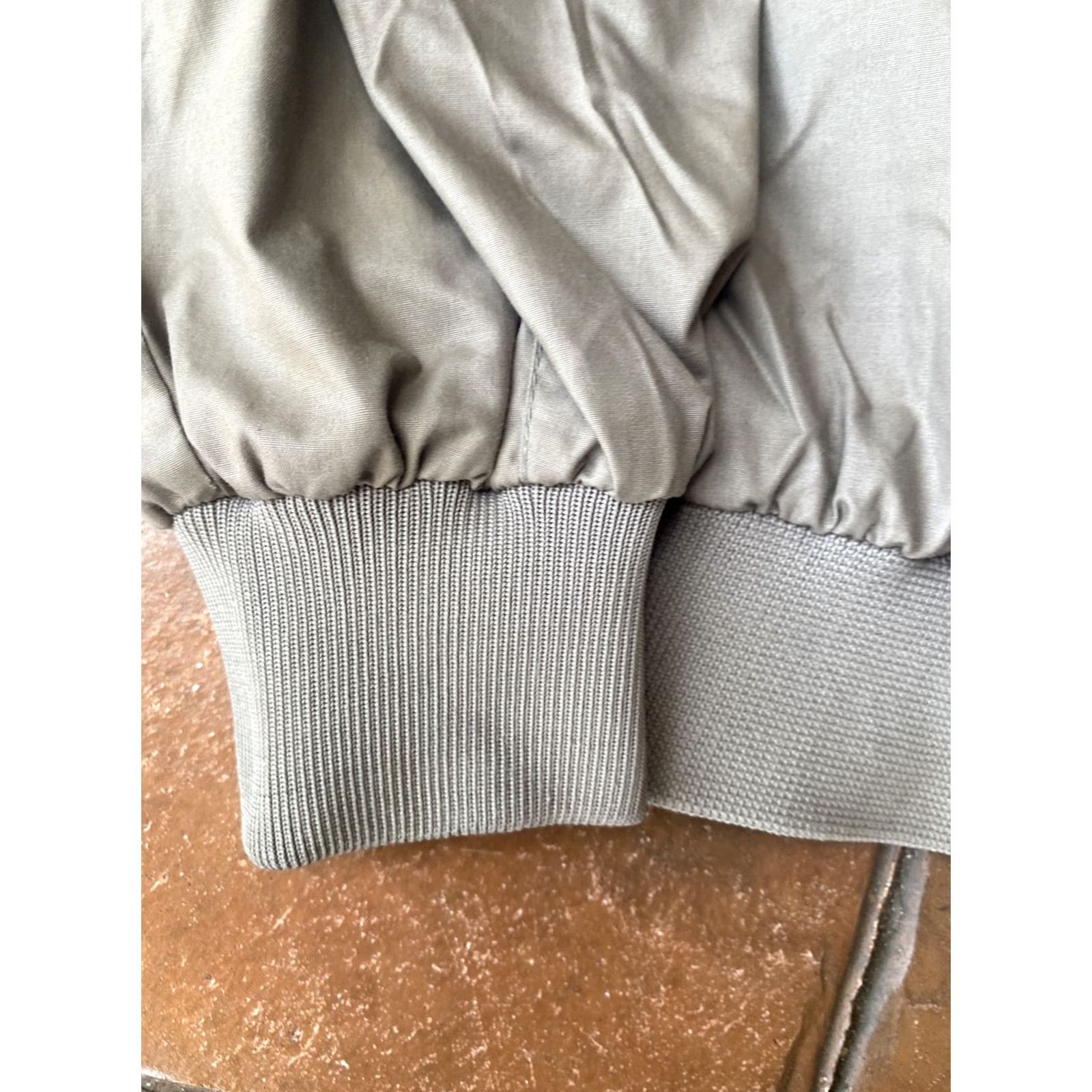 Members Only VINTAGE Members Only Bomber Jacket Cafe Racer Beige Tan 80s Mens 44 Mid-Length Full Zip Pockets Solid Softshell Size US S / EU 44-46 / 1 - 7 Thumbnail
