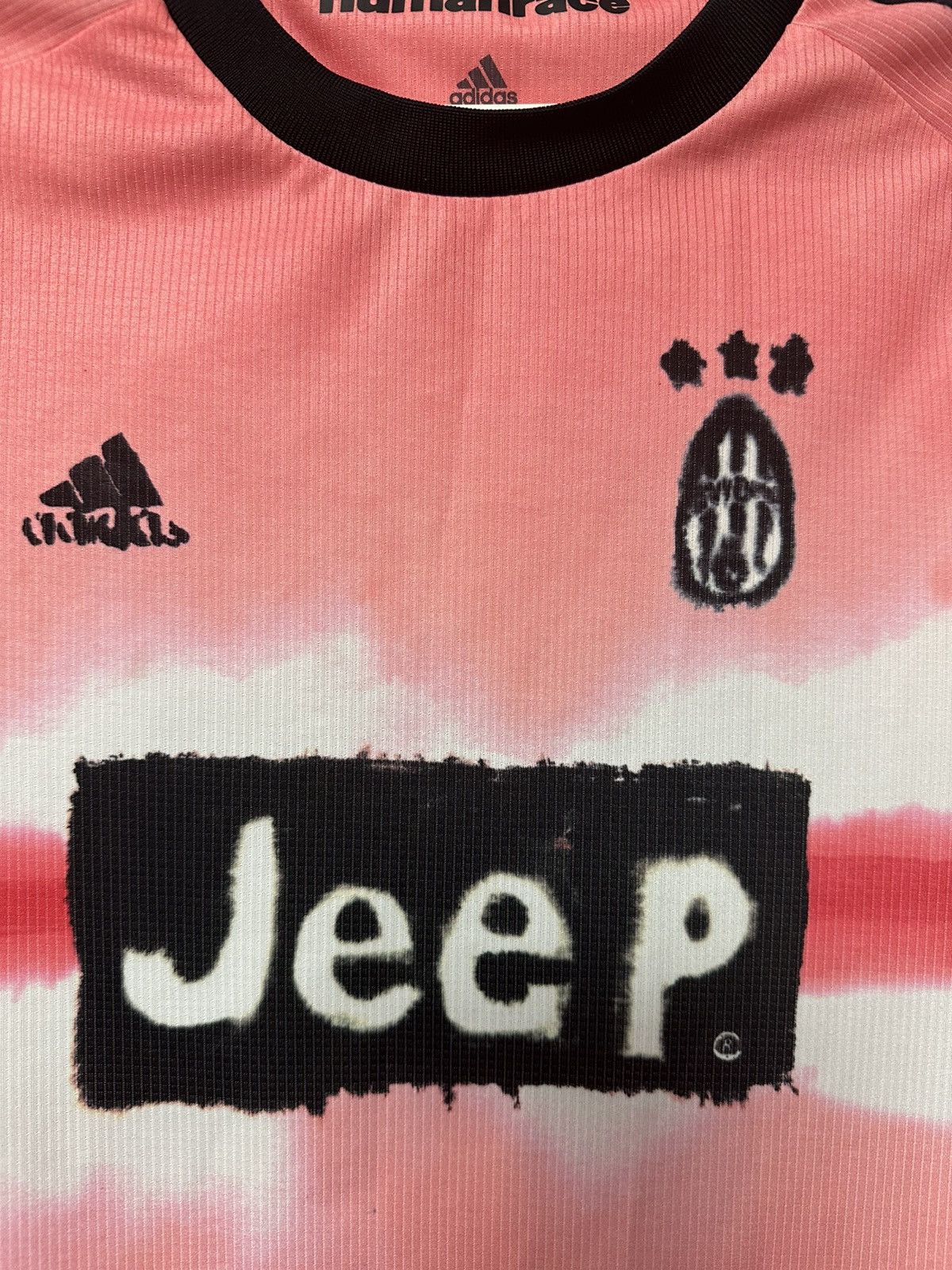 Adidas × Humanrace Adidas Juventus Human Race jersey pink (sizeS) Size US S / EU 44-46 / 1 - 3 Thumbnail