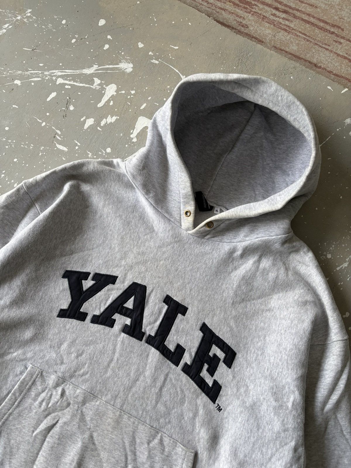 Other Yale University Embroidery Grey Pullover Hoodie Size US XL / EU 56 / 4 - 1 Thumbnail