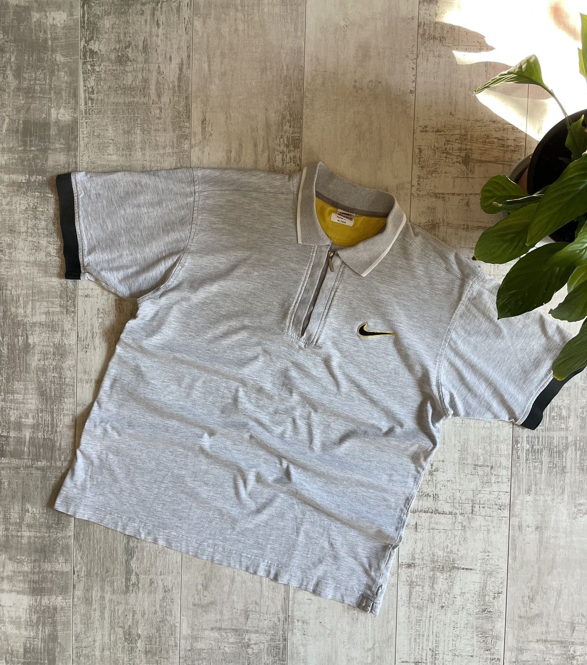 Nike × Vintage Vintage Y2K Nike 90’s T-Shirt 1/4 Zip Polos Big Logo Size US L / EU 52-54 / 3 - 1 Thumbnail