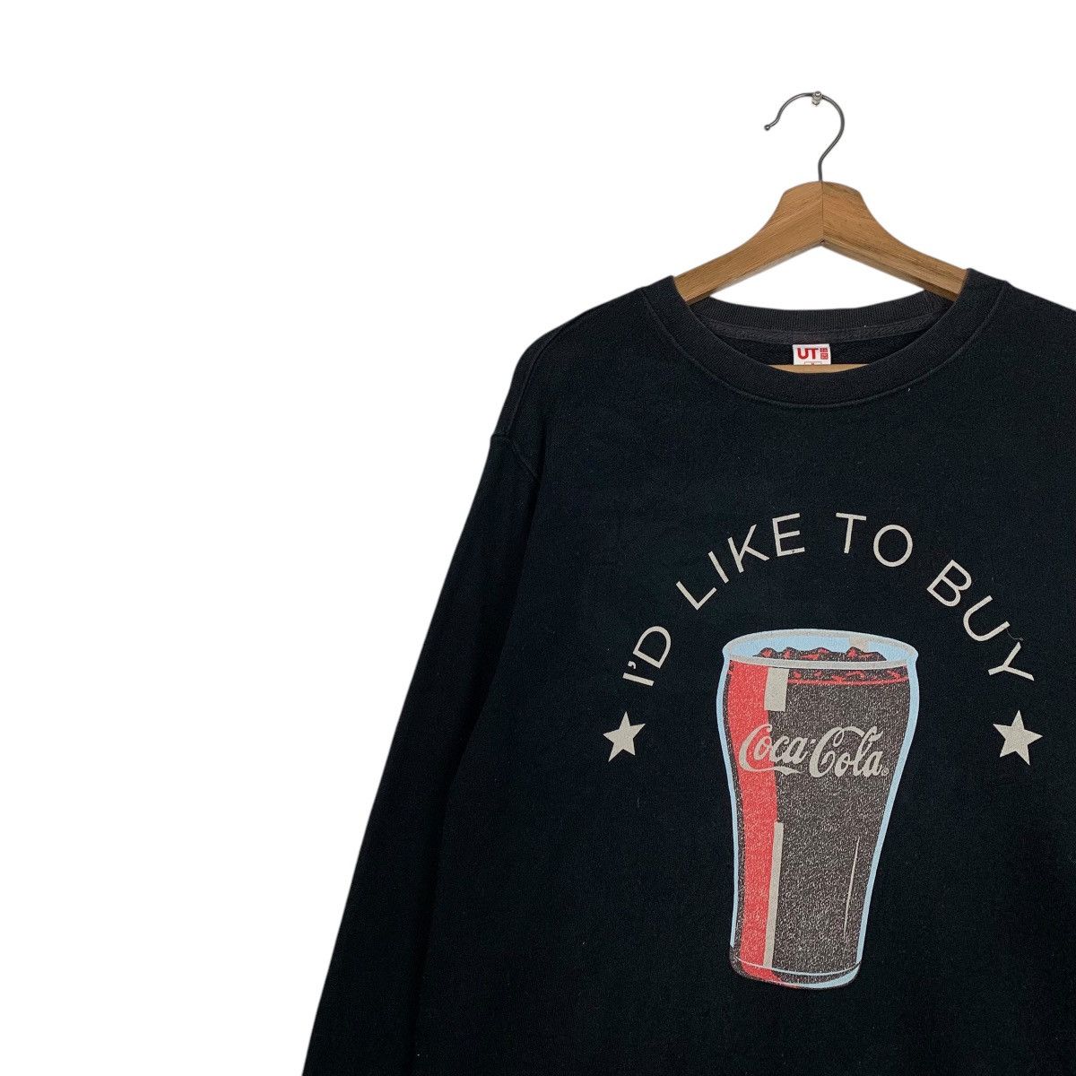 Coca Cola Uniqlo Coca Cola Crewneck Sweatshirt Size US M / EU 48-50 / 2 - 6 Thumbnail