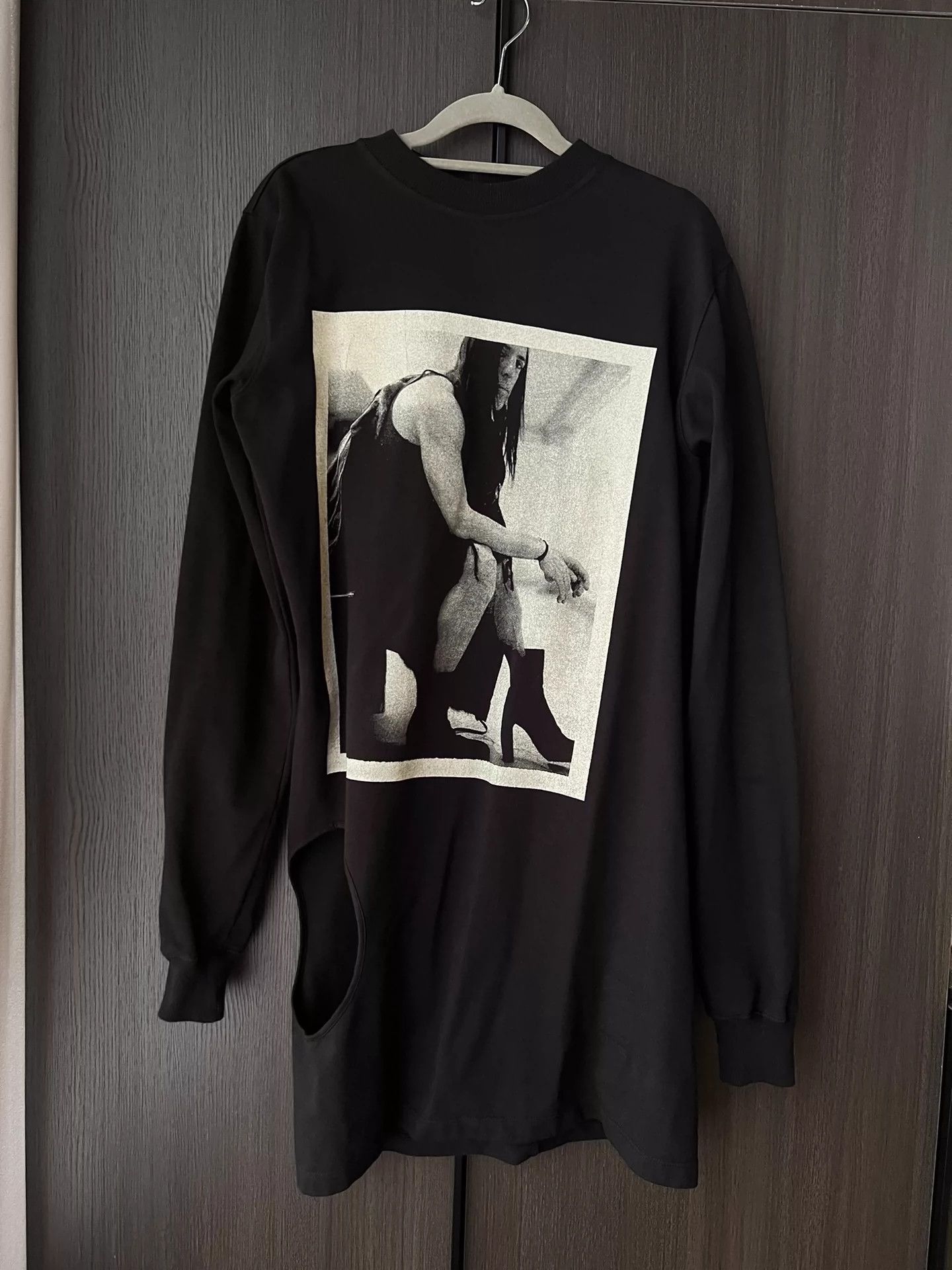 Rick Owens Rick owens Women's figure printed T-shirt sweater Size US S / EU 44-46 / 1 - 1 Thumbnail