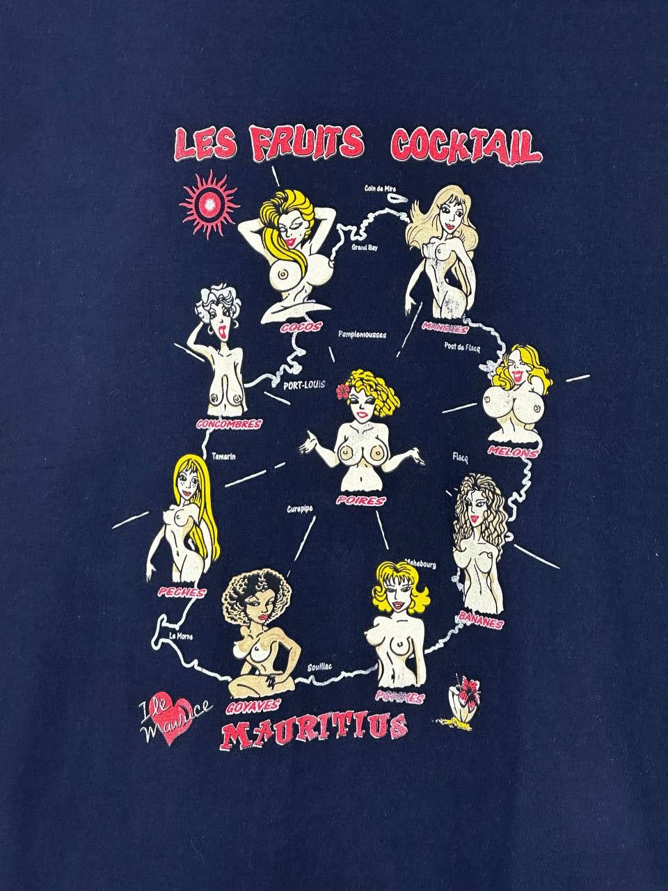 Vintage Vintage Naked Girls y2k tits porn graphic tee 90’s Size US M / EU 48-50 / 2 - 4 Thumbnail