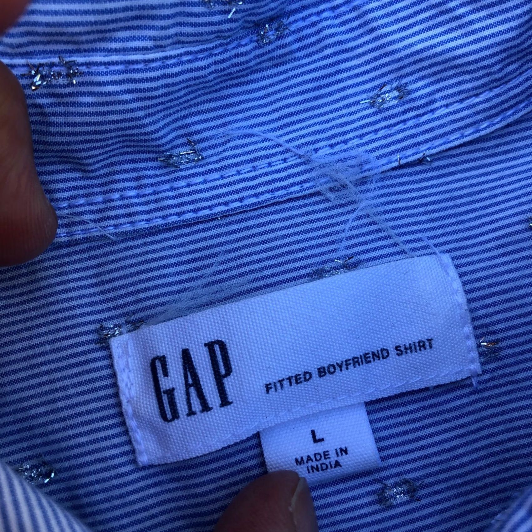 Gap GAP Fitted Boyfriend Shirt Women's LARGE Striped Blue Long Sleeve Button-Up Shirt Size L / US 10 / IT 46 - 4 Thumbnail