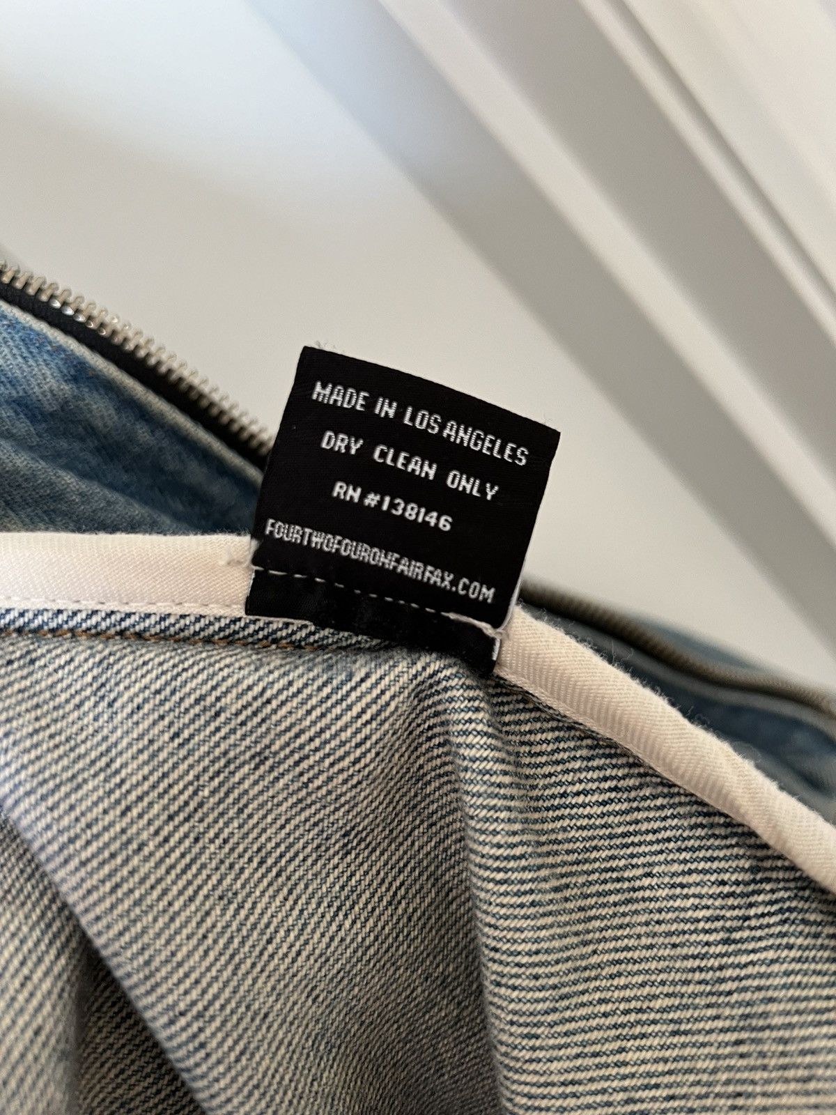 424 424 discover the earth denim jacket Size US L / EU 52-54 / 3 - 11 Thumbnail