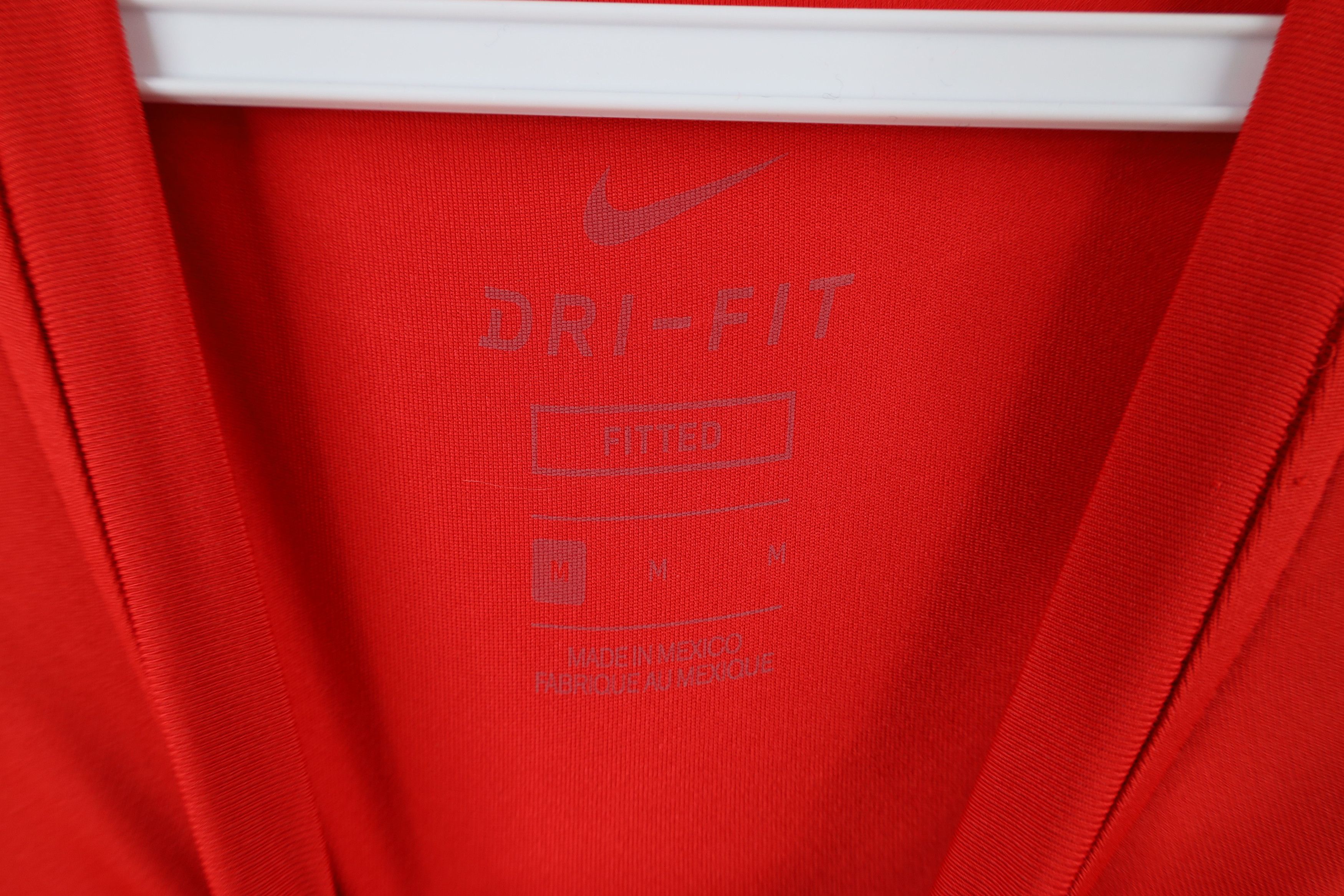 Nike × Vintage Nike Compression Short Sleeve Running Jogging Gym T-Shirt Size US M / EU 48-50 / 2 - 5 Thumbnail