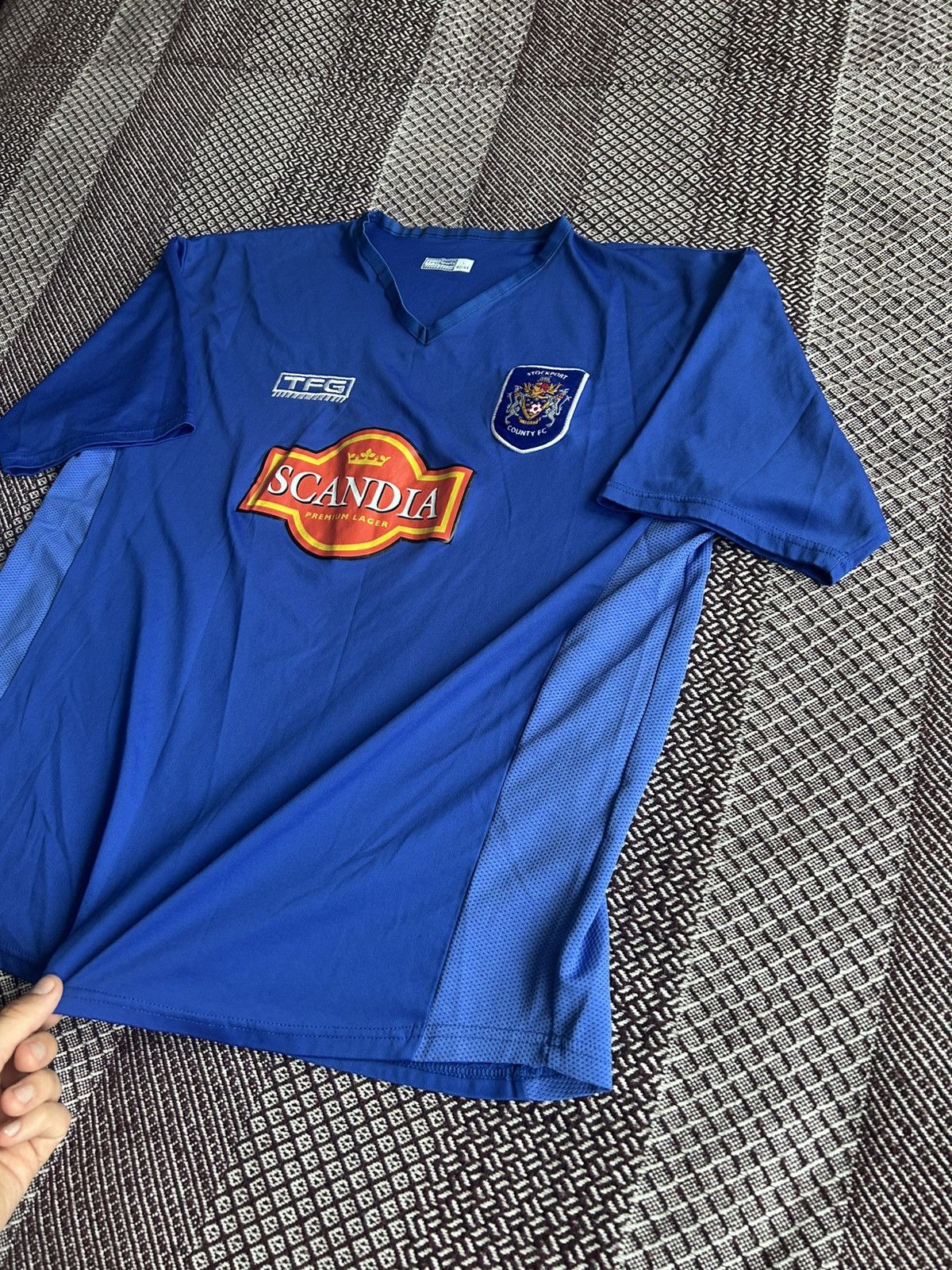 Vintage Vintage Football Jersey Stockport Country Scandia TFG Size L Size US L / EU 52-54 / 3 - 6 Thumbnail