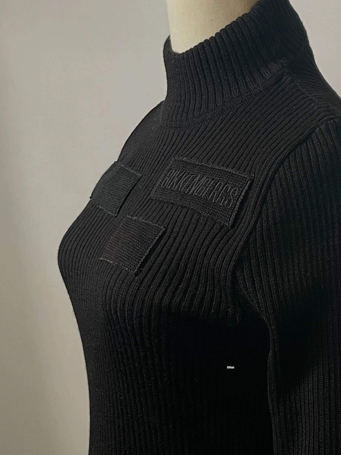 Dirk Bikkembergs Black Ribbed Turtleneck Sweater with Patch Details Size US M / EU 48-50 / 2 - 3 Thumbnail